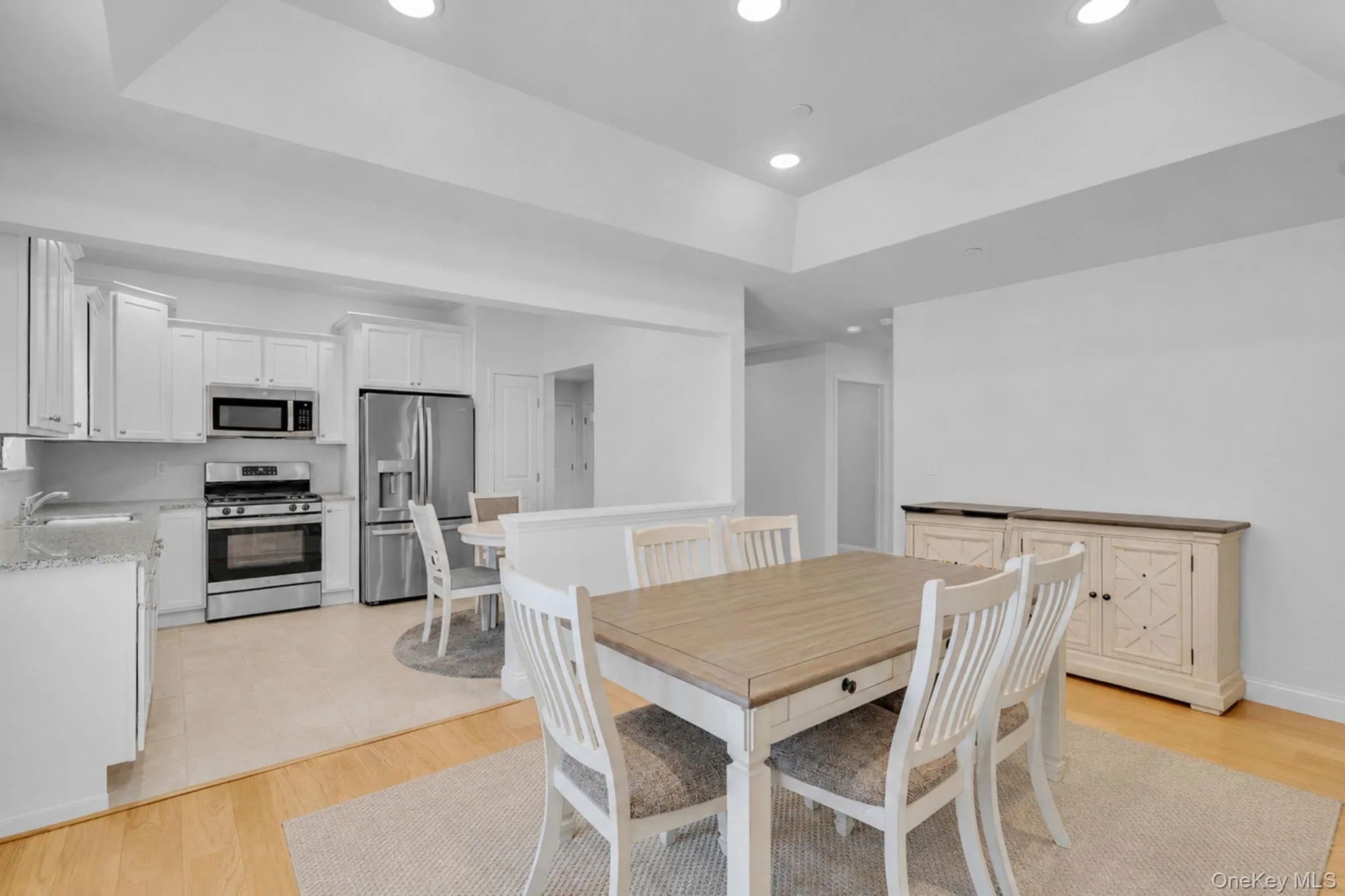 77 Willow Circle, Brookhaven, NY, 2 Bedrooms Bedrooms, 7 Rooms Rooms,2 BathroomsBathrooms,Residential,For Rent,Willow,0,1025323 77 Willow Circle, Brookhaven, NY, 2 Bedrooms Bedrooms, 7 Rooms Rooms,2 BathroomsBathrooms,Residential,For Rent,Willow,0,1025323