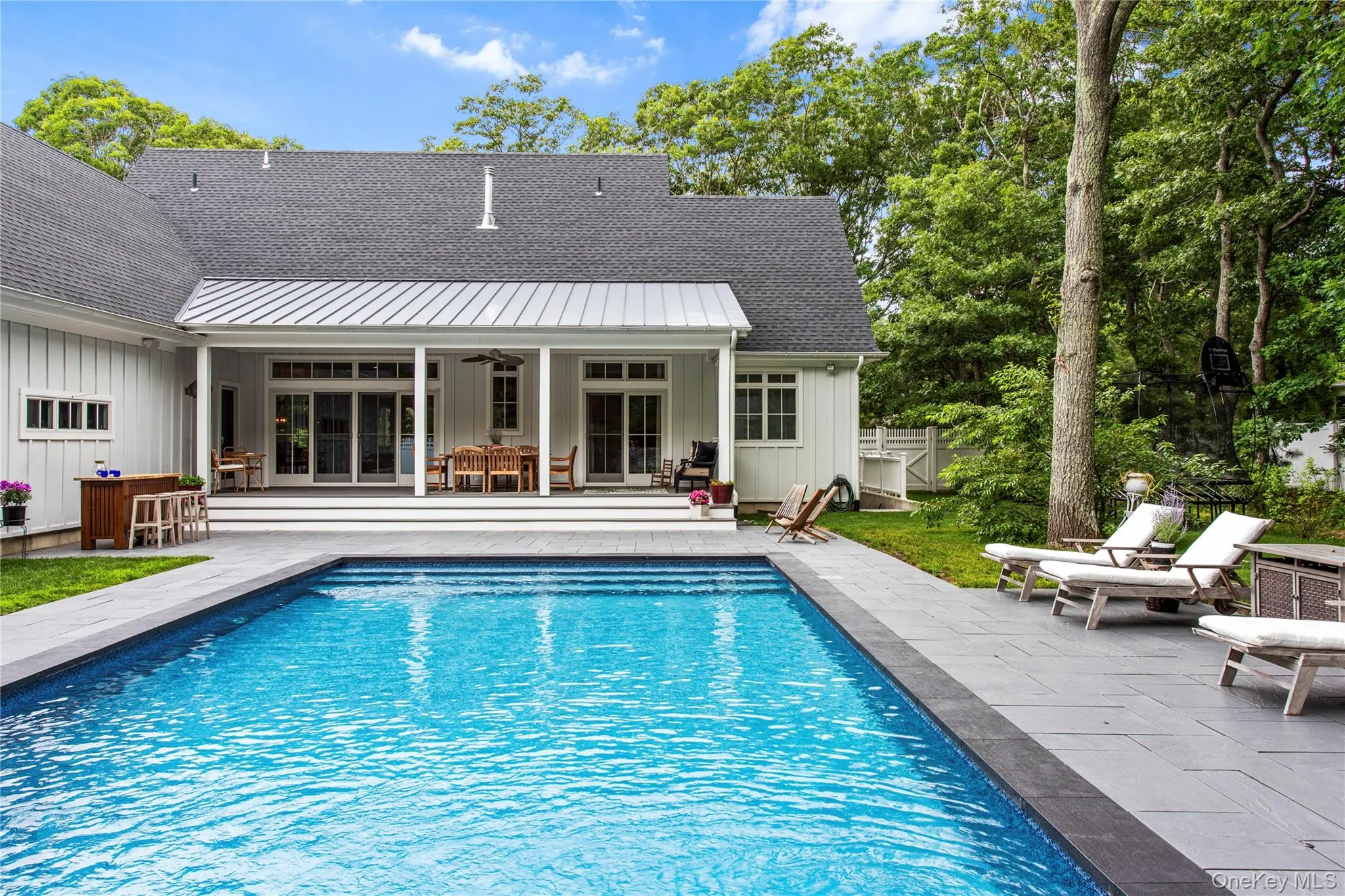 9 Deerland Drive, Southampton, NY, 6 Bedrooms Bedrooms, 16 Rooms Rooms,5 BathroomsBathrooms,Residential,For Rent,Deerland,0,1025325 9 Deerland Drive, Southampton, NY, 6 Bedrooms Bedrooms, 16 Rooms Rooms,5 BathroomsBathrooms,Residential,For Rent,Deerland,0,1025325