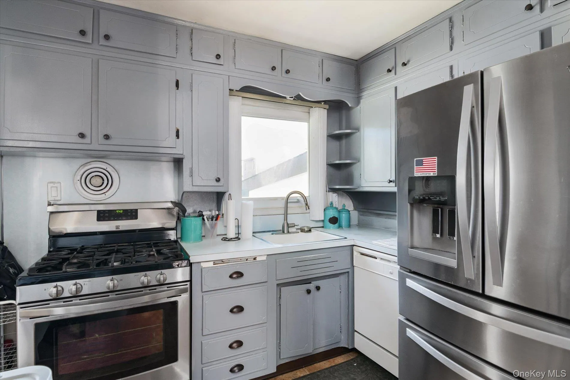 857 Virginia Avenue, Hempstead, NY, 3 Bedrooms Bedrooms, 11 Rooms Rooms,3 BathroomsBathrooms,Residential,For Rent,Virginia,0,1025334 857 Virginia Avenue, Hempstead, NY, 3 Bedrooms Bedrooms, 11 Rooms Rooms,3 BathroomsBathrooms,Residential,For Rent,Virginia,0,1025334