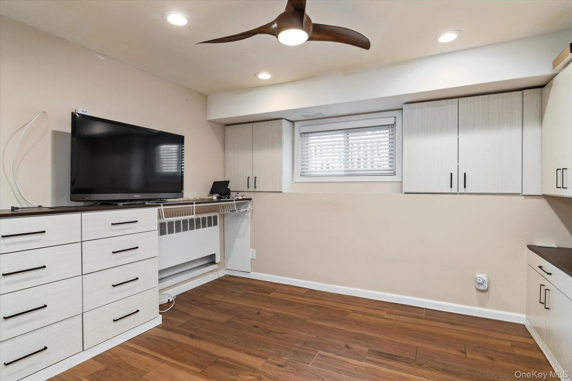 857 Virginia Avenue, Hempstead, NY, 3 Bedrooms Bedrooms, 11 Rooms Rooms,3 BathroomsBathrooms,Residential,For Rent,Virginia,0,1025334 857 Virginia Avenue, Hempstead, NY, 3 Bedrooms Bedrooms, 11 Rooms Rooms,3 BathroomsBathrooms,Residential,For Rent,Virginia,0,1025334