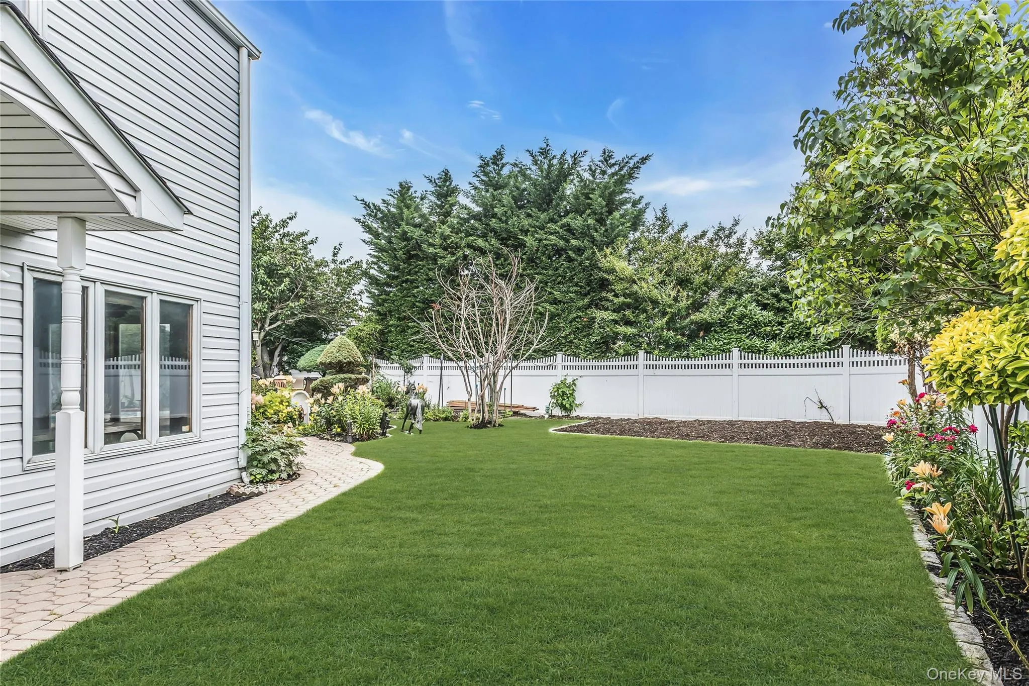 3901 Jane Court, Oyster Bay, NY, 4 Bedrooms Bedrooms, 8 Rooms Rooms,2 BathroomsBathrooms,Residential,For Rent,Jane,0,1025336 3901 Jane Court, Oyster Bay, NY, 4 Bedrooms Bedrooms, 8 Rooms Rooms,2 BathroomsBathrooms,Residential,For Rent,Jane,0,1025336