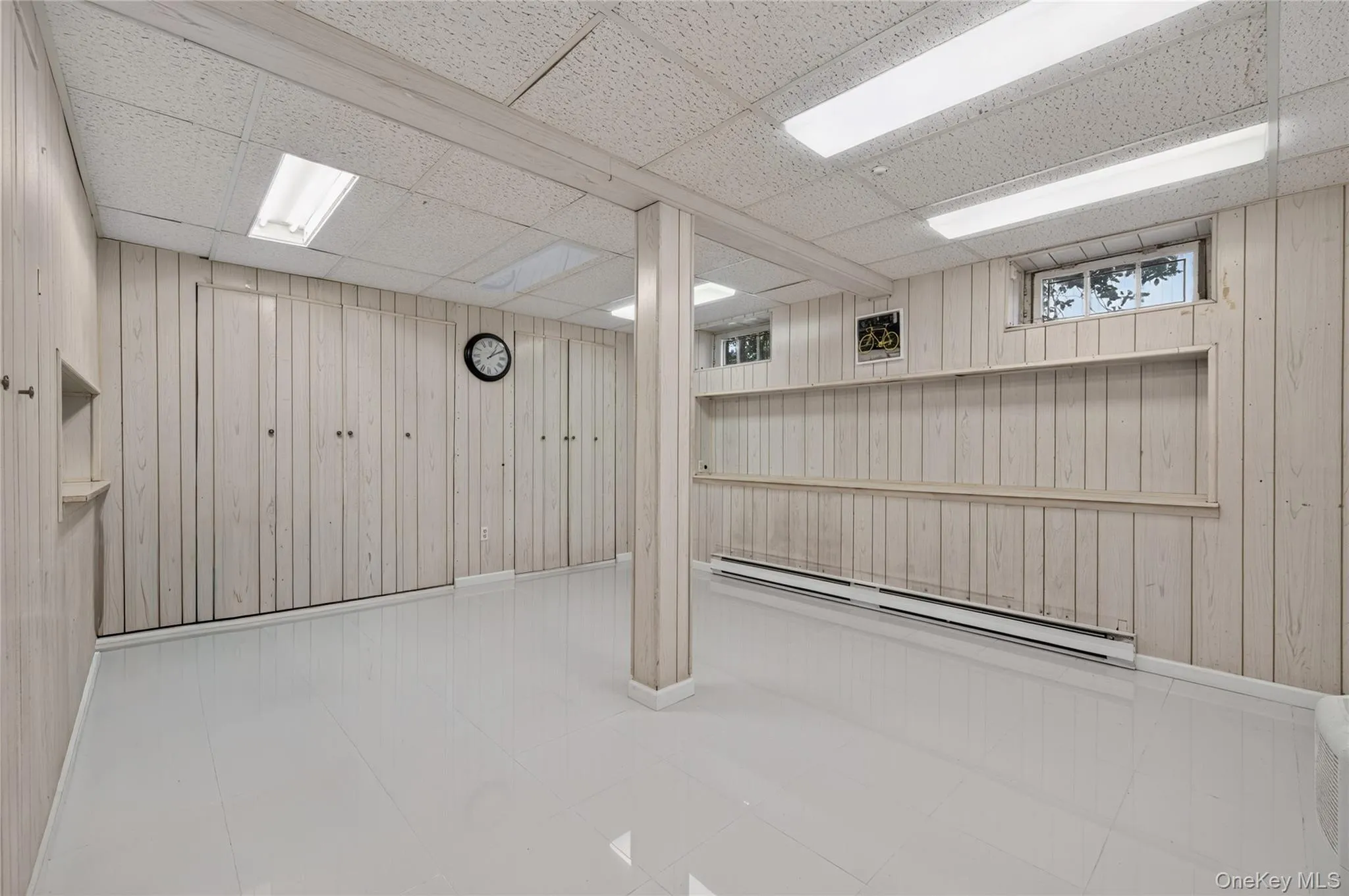 14 Holiday Park Drive, North Hempstead, NY, 3 Bedrooms Bedrooms, 7 Rooms Rooms,2 BathroomsBathrooms,Residential,For Rent,Holiday Park,0,1025337 14 Holiday Park Drive, North Hempstead, NY, 3 Bedrooms Bedrooms, 7 Rooms Rooms,2 BathroomsBathrooms,Residential,For Rent,Holiday Park,0,1025337