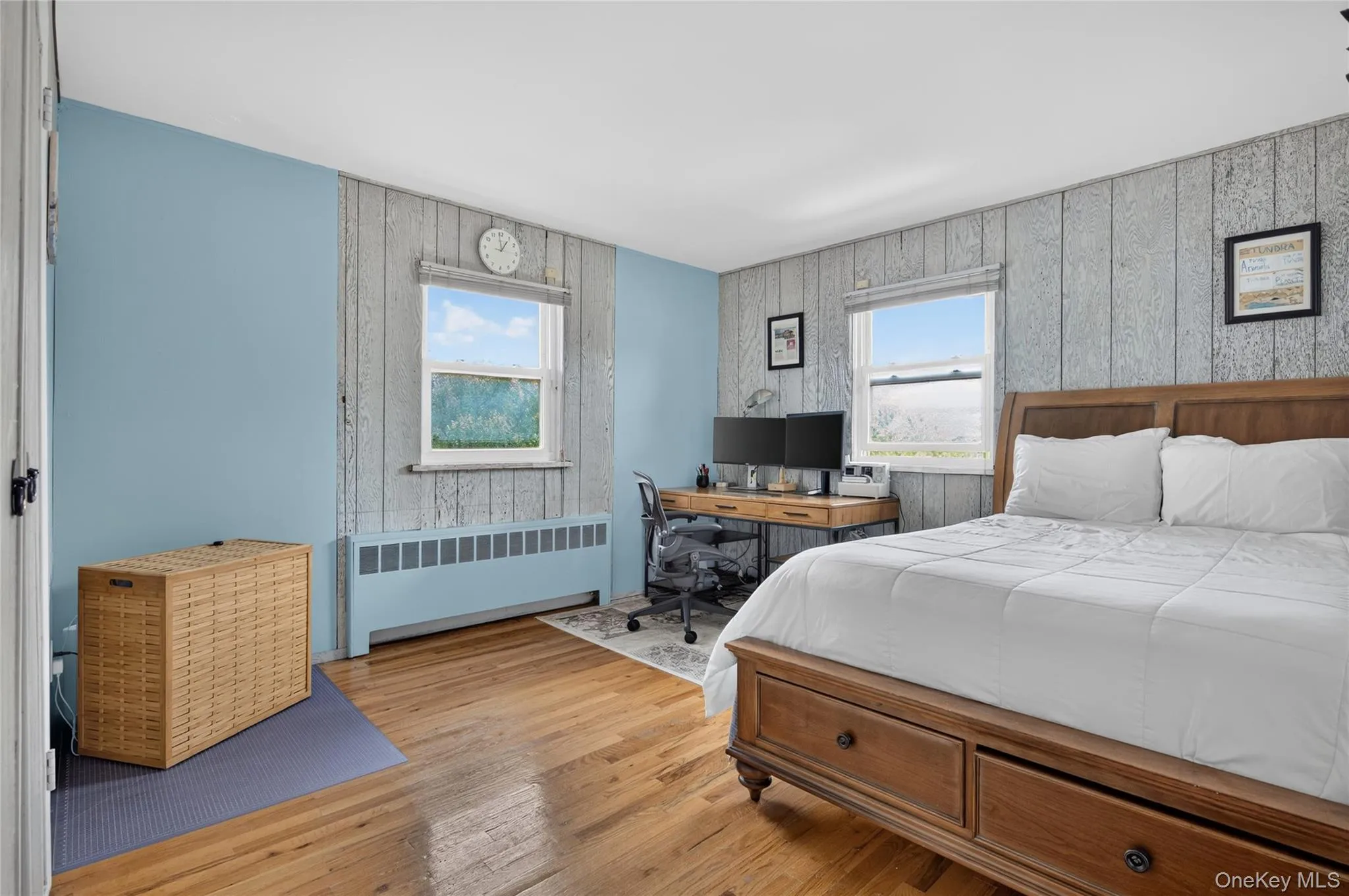 14 Holiday Park Drive, North Hempstead, NY, 3 Bedrooms Bedrooms, 7 Rooms Rooms,2 BathroomsBathrooms,Residential,For Rent,Holiday Park,0,1025337 14 Holiday Park Drive, North Hempstead, NY, 3 Bedrooms Bedrooms, 7 Rooms Rooms,2 BathroomsBathrooms,Residential,For Rent,Holiday Park,0,1025337