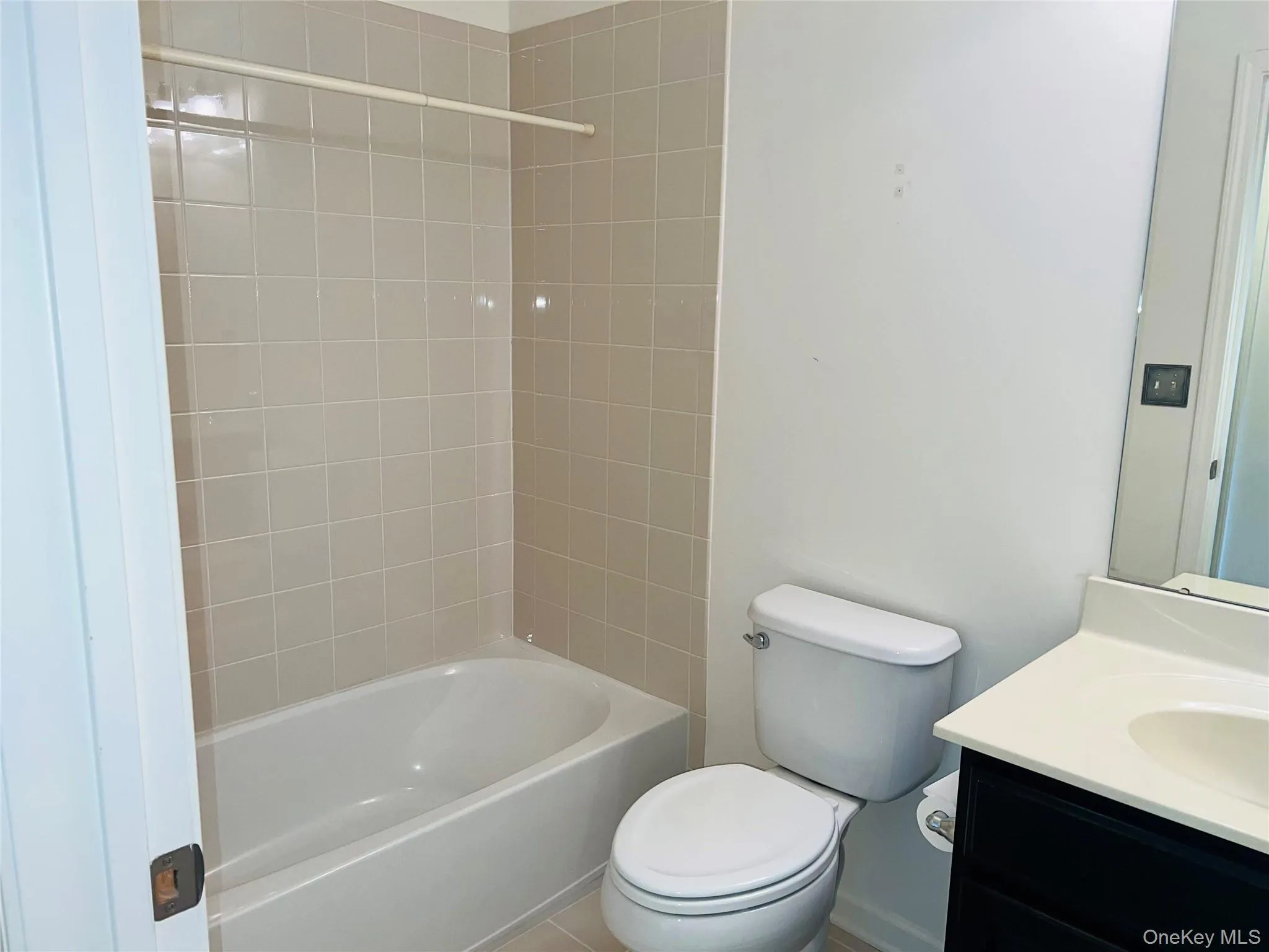 1515 Balsam Drive, New Windsor, NY, 2 Bedrooms Bedrooms, 6 Rooms Rooms,2 BathroomsBathrooms,Residential,For Rent,Balsam,0,1025347 1515 Balsam Drive, New Windsor, NY, 2 Bedrooms Bedrooms, 6 Rooms Rooms,2 BathroomsBathrooms,Residential,For Rent,Balsam,0,1025347