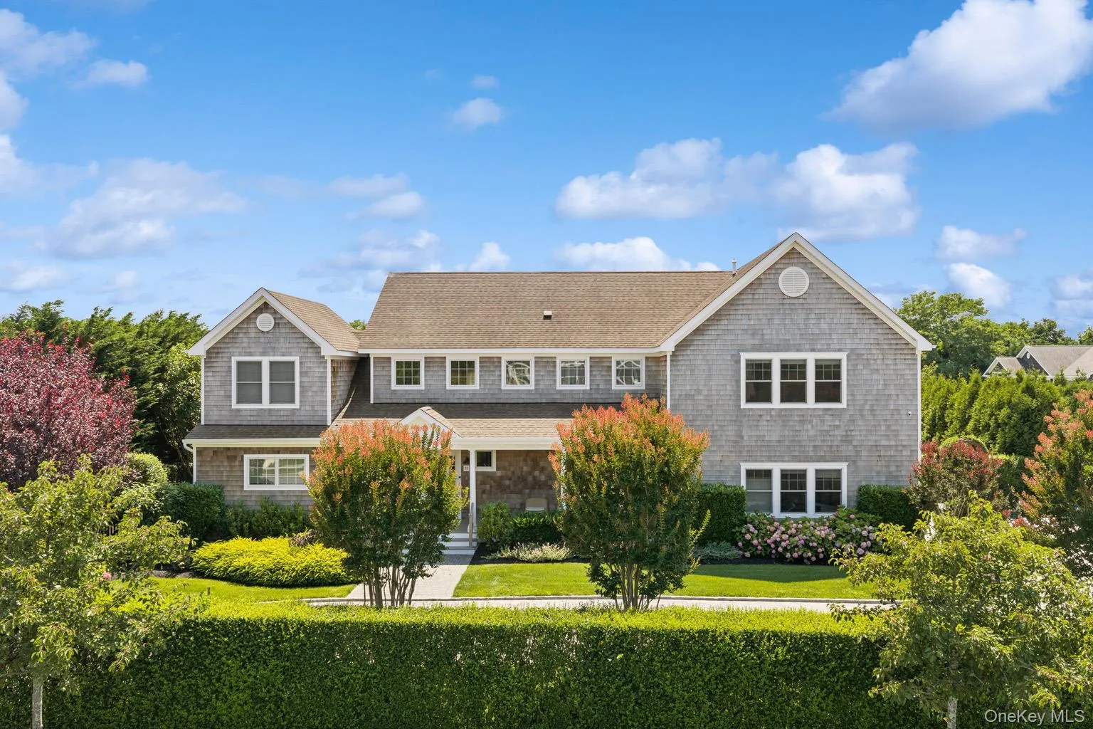 22 Summer Drive, Southampton, NY, 4 Bedrooms Bedrooms, 14 Rooms Rooms,3 BathroomsBathrooms,Residential,For Rent,Summer,0,1025348 22 Summer Drive, Southampton, NY, 4 Bedrooms Bedrooms, 14 Rooms Rooms,3 BathroomsBathrooms,Residential,For Rent,Summer,0,1025348