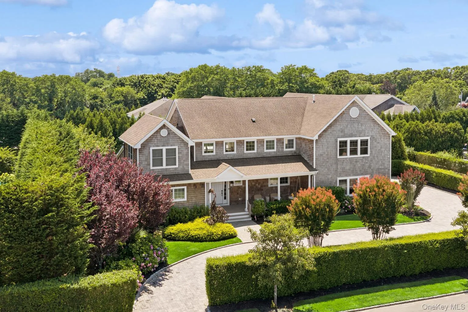 22 Summer Drive, Southampton, NY, 4 Bedrooms Bedrooms, 14 Rooms Rooms,3 BathroomsBathrooms,Residential,For Rent,Summer,0,1025348 22 Summer Drive, Southampton, NY, 4 Bedrooms Bedrooms, 14 Rooms Rooms,3 BathroomsBathrooms,Residential,For Rent,Summer,0,1025348