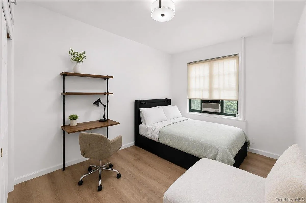2160 Tremont Avenue, New York, NY, 2 Bedrooms Bedrooms, 4 Rooms Rooms,1 BathroomBathrooms,Residential,For Rent,Tremont,0,1025354 2160 Tremont Avenue, New York, NY, 2 Bedrooms Bedrooms, 4 Rooms Rooms,1 BathroomBathrooms,Residential,For Rent,Tremont,0,1025354