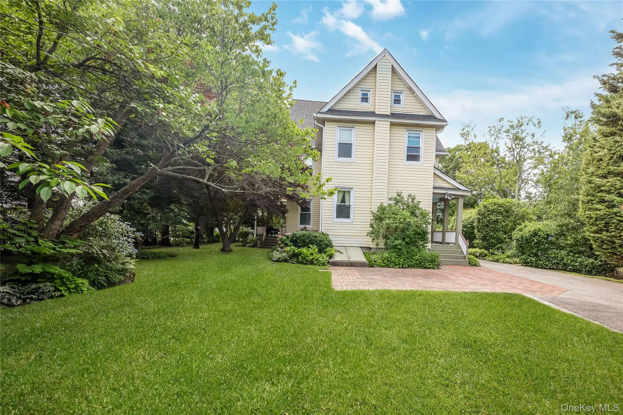 67 Davison Place, Hempstead, NY, 4 Bedrooms Bedrooms, 9 Rooms Rooms,2 BathroomsBathrooms,Residential,For Rent,Davison,0,1025359 67 Davison Place, Hempstead, NY, 4 Bedrooms Bedrooms, 9 Rooms Rooms,2 BathroomsBathrooms,Residential,For Rent,Davison,0,1025359