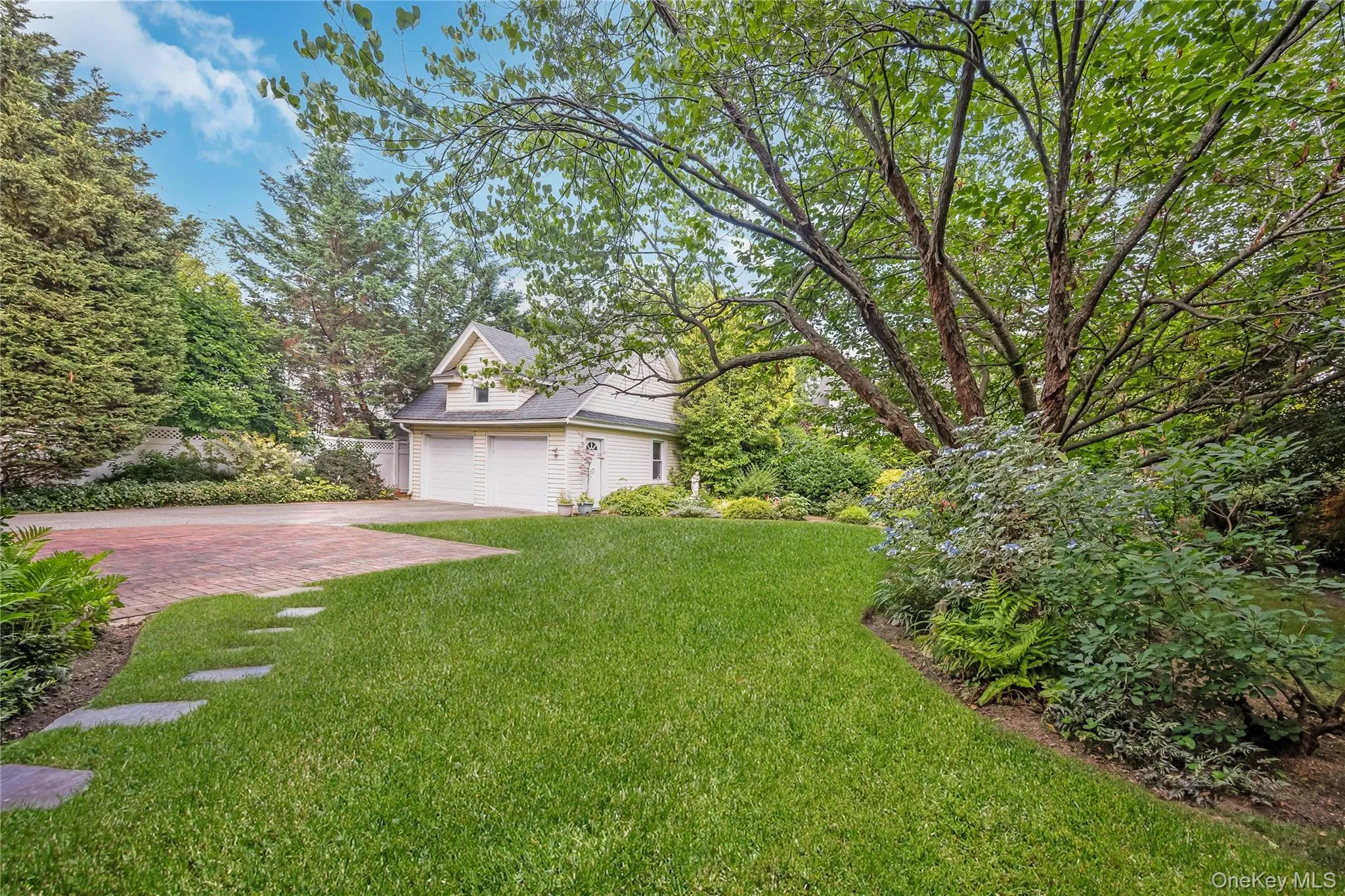 67 Davison Place, Hempstead, NY, 4 Bedrooms Bedrooms, 9 Rooms Rooms,2 BathroomsBathrooms,Residential,For Rent,Davison,0,1025359 67 Davison Place, Hempstead, NY, 4 Bedrooms Bedrooms, 9 Rooms Rooms,2 BathroomsBathrooms,Residential,For Rent,Davison,0,1025359