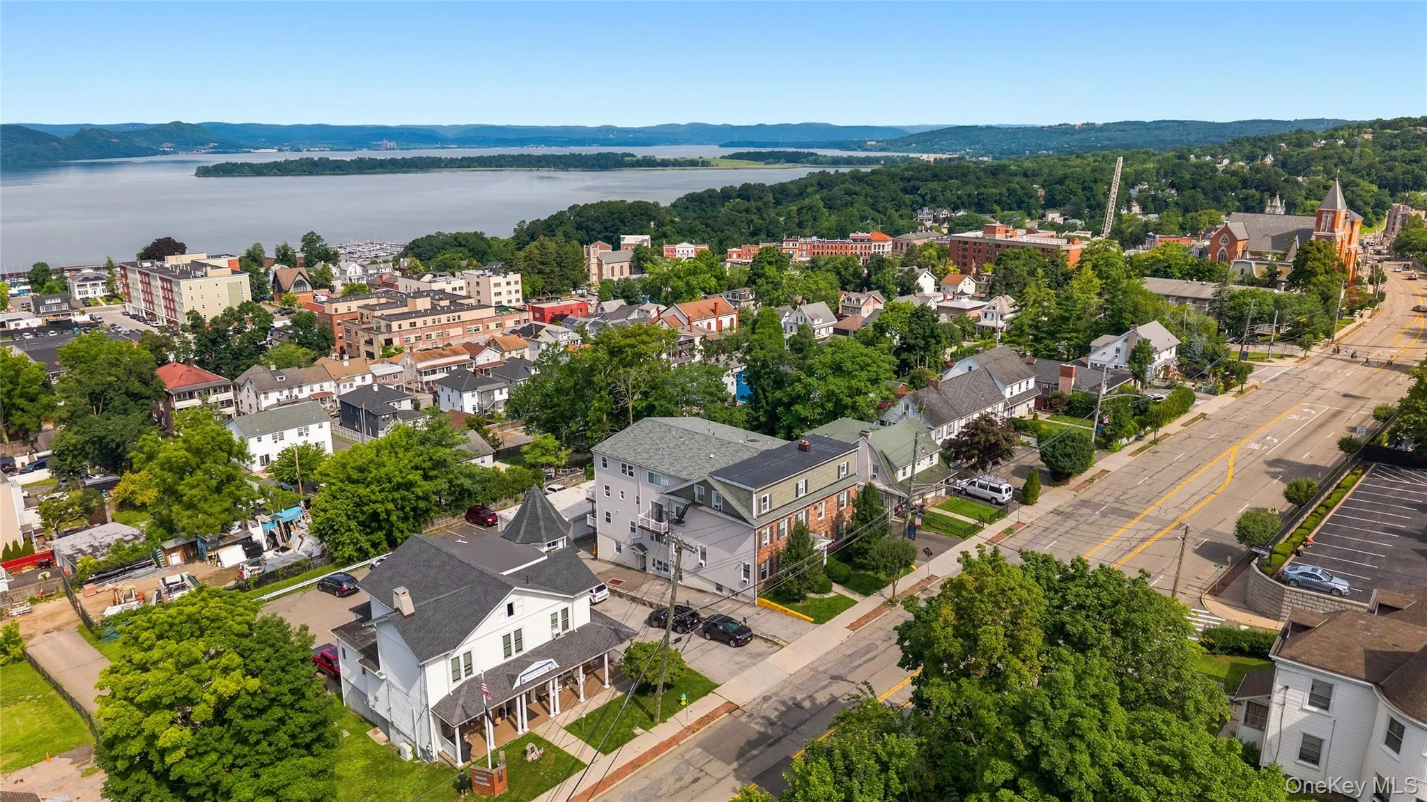 56 Highland Avenue, Ossining, NY, 1 Bedroom Bedrooms, 3 Rooms Rooms,1 BathroomBathrooms,Residential Lease,For Rent,Highland,0,1025361 56 Highland Avenue, Ossining, NY, 1 Bedroom Bedrooms, 3 Rooms Rooms,1 BathroomBathrooms,Residential Lease,For Rent,Highland,0,1025361