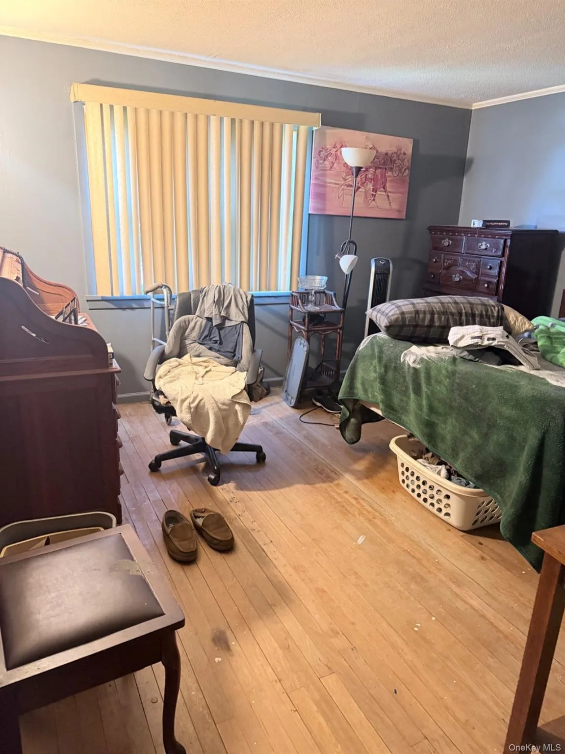 162 Landon Avenue, Out Of Area, NY, 2 Bedrooms Bedrooms, 5 Rooms Rooms,1 BathroomBathrooms,Residential,For Rent,Landon,0,1025363 162 Landon Avenue, Out Of Area, NY, 2 Bedrooms Bedrooms, 5 Rooms Rooms,1 BathroomBathrooms,Residential,For Rent,Landon,0,1025363