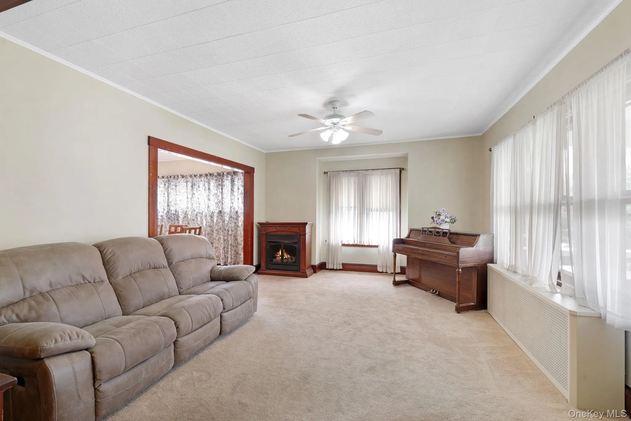 118 Gladstone Avenue, Montgomery, NY, 3 Bedrooms Bedrooms, 5 Rooms Rooms,1 BathroomBathrooms,Residential,For Rent,Gladstone,0,1025365 118 Gladstone Avenue, Montgomery, NY, 3 Bedrooms Bedrooms, 5 Rooms Rooms,1 BathroomBathrooms,Residential,For Rent,Gladstone,0,1025365