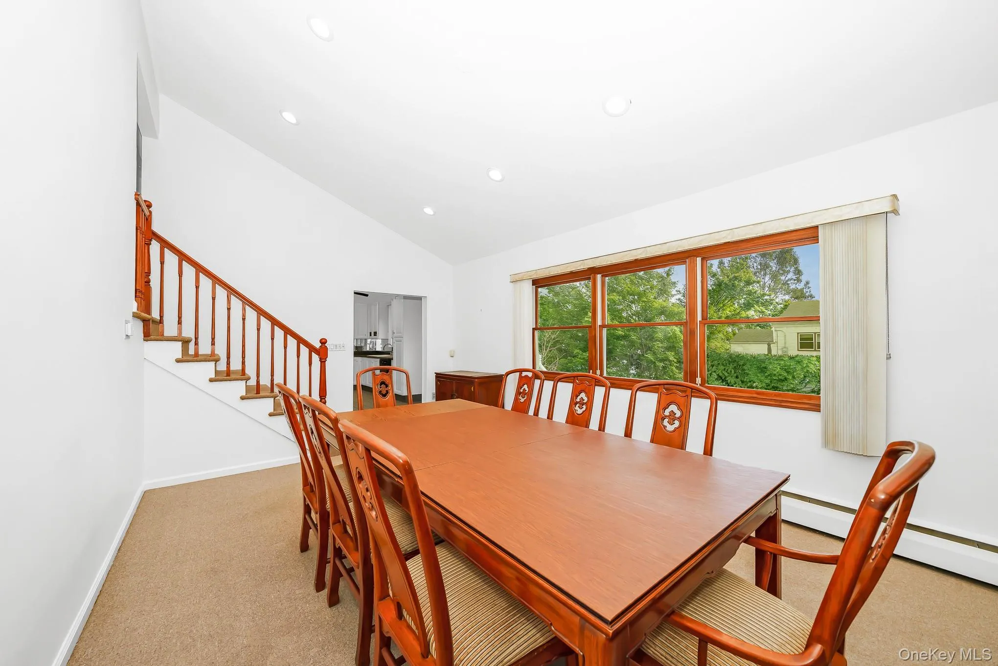 195 Albany Avenue, Oyster Bay, NY, 3 Bedrooms Bedrooms, 9 Rooms Rooms,1 BathroomBathrooms,Residential,For Rent,Albany,0,1025368 195 Albany Avenue, Oyster Bay, NY, 3 Bedrooms Bedrooms, 9 Rooms Rooms,1 BathroomBathrooms,Residential,For Rent,Albany,0,1025368