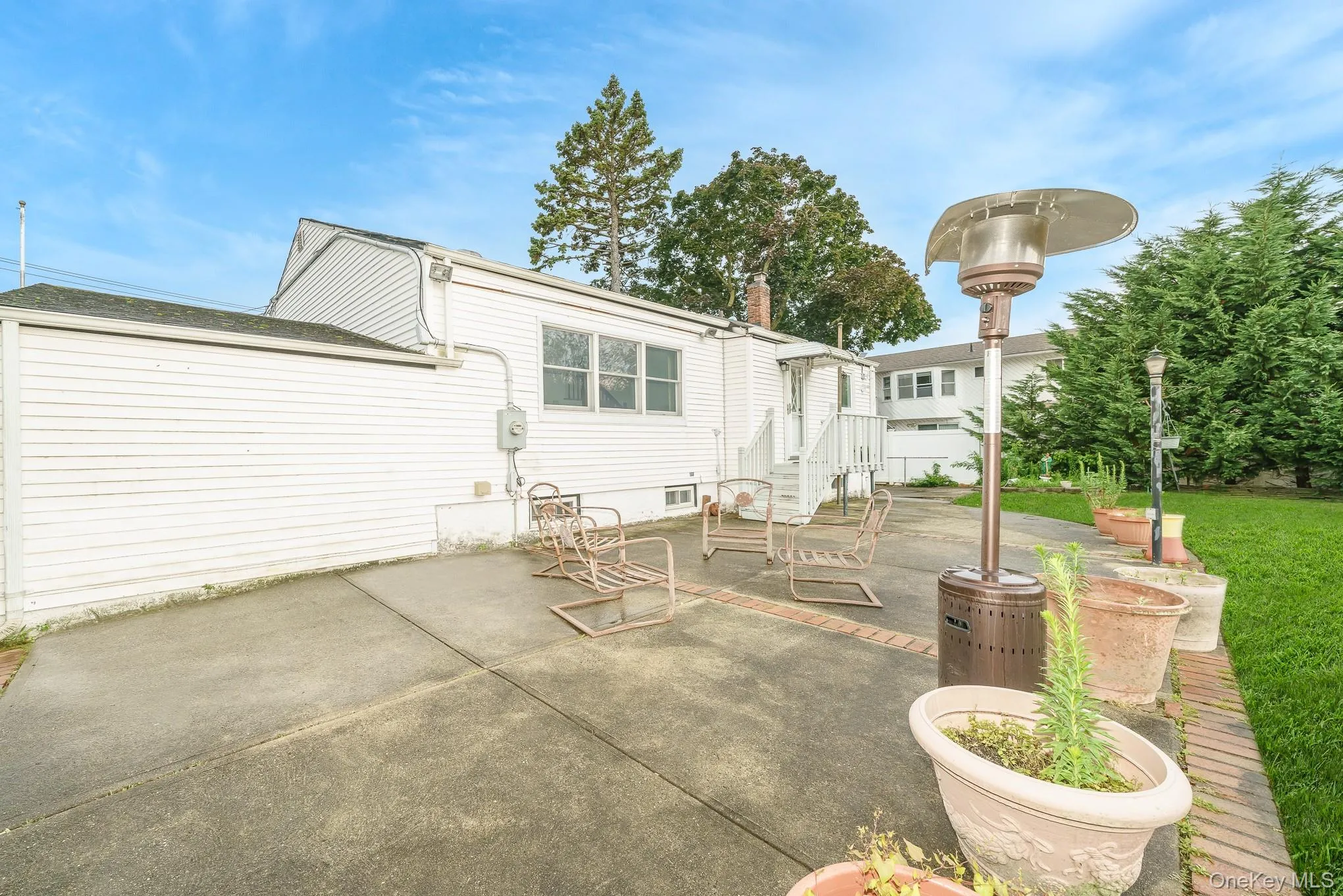 195 Albany Avenue, Oyster Bay, NY, 3 Bedrooms Bedrooms, 9 Rooms Rooms,1 BathroomBathrooms,Residential,For Rent,Albany,0,1025368 195 Albany Avenue, Oyster Bay, NY, 3 Bedrooms Bedrooms, 9 Rooms Rooms,1 BathroomBathrooms,Residential,For Rent,Albany,0,1025368