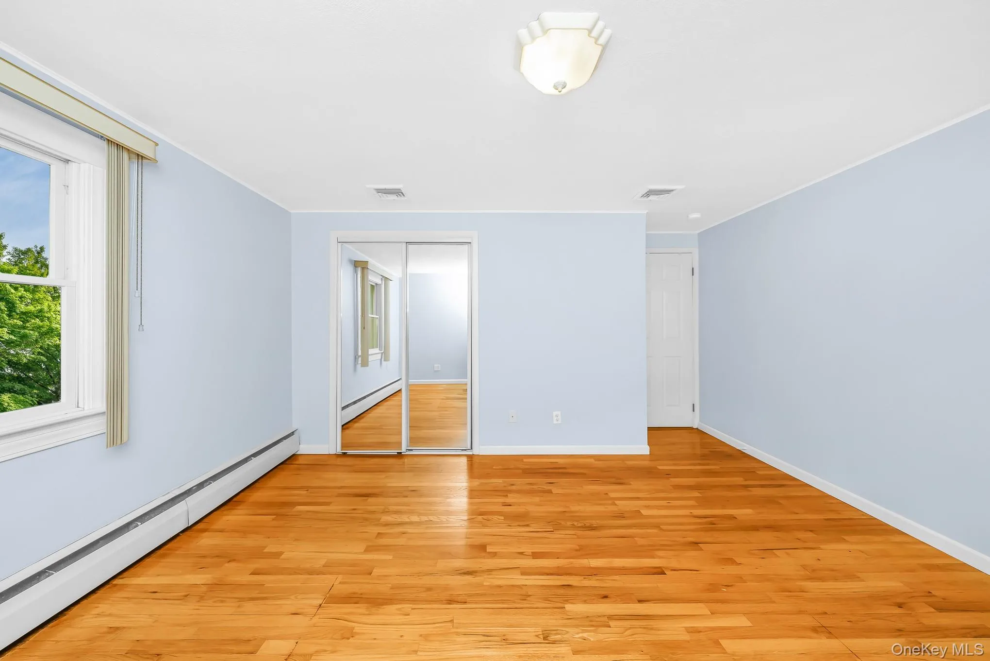 195 Albany Avenue, Oyster Bay, NY, 3 Bedrooms Bedrooms, 9 Rooms Rooms,1 BathroomBathrooms,Residential,For Rent,Albany,0,1025368 195 Albany Avenue, Oyster Bay, NY, 3 Bedrooms Bedrooms, 9 Rooms Rooms,1 BathroomBathrooms,Residential,For Rent,Albany,0,1025368