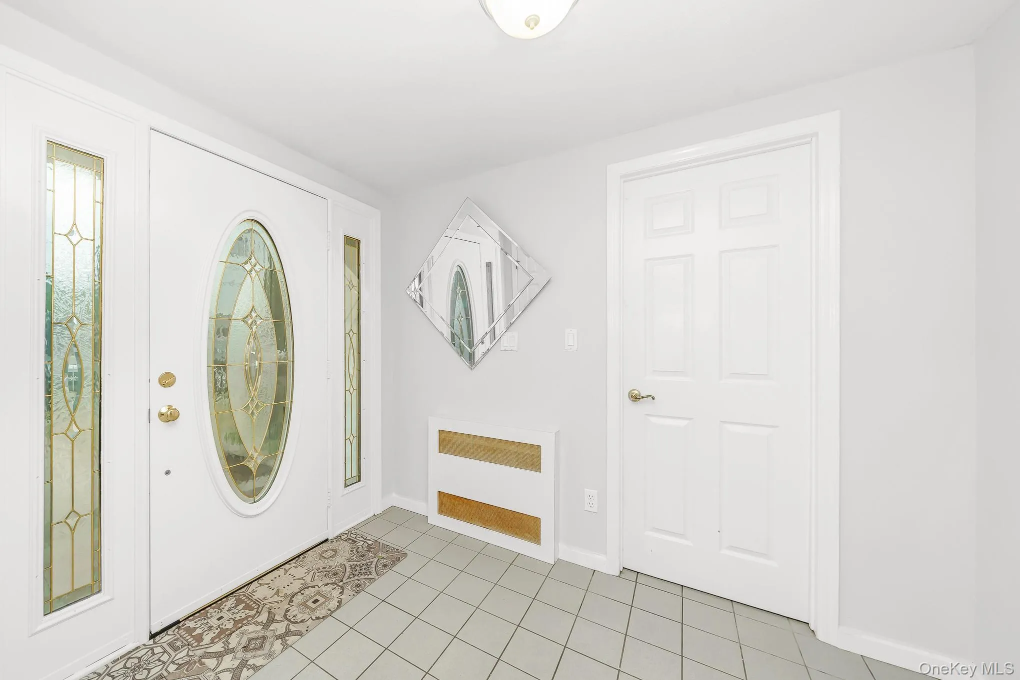 195 Albany Avenue, Oyster Bay, NY, 3 Bedrooms Bedrooms, 9 Rooms Rooms,1 BathroomBathrooms,Residential,For Rent,Albany,0,1025368 195 Albany Avenue, Oyster Bay, NY, 3 Bedrooms Bedrooms, 9 Rooms Rooms,1 BathroomBathrooms,Residential,For Rent,Albany,0,1025368