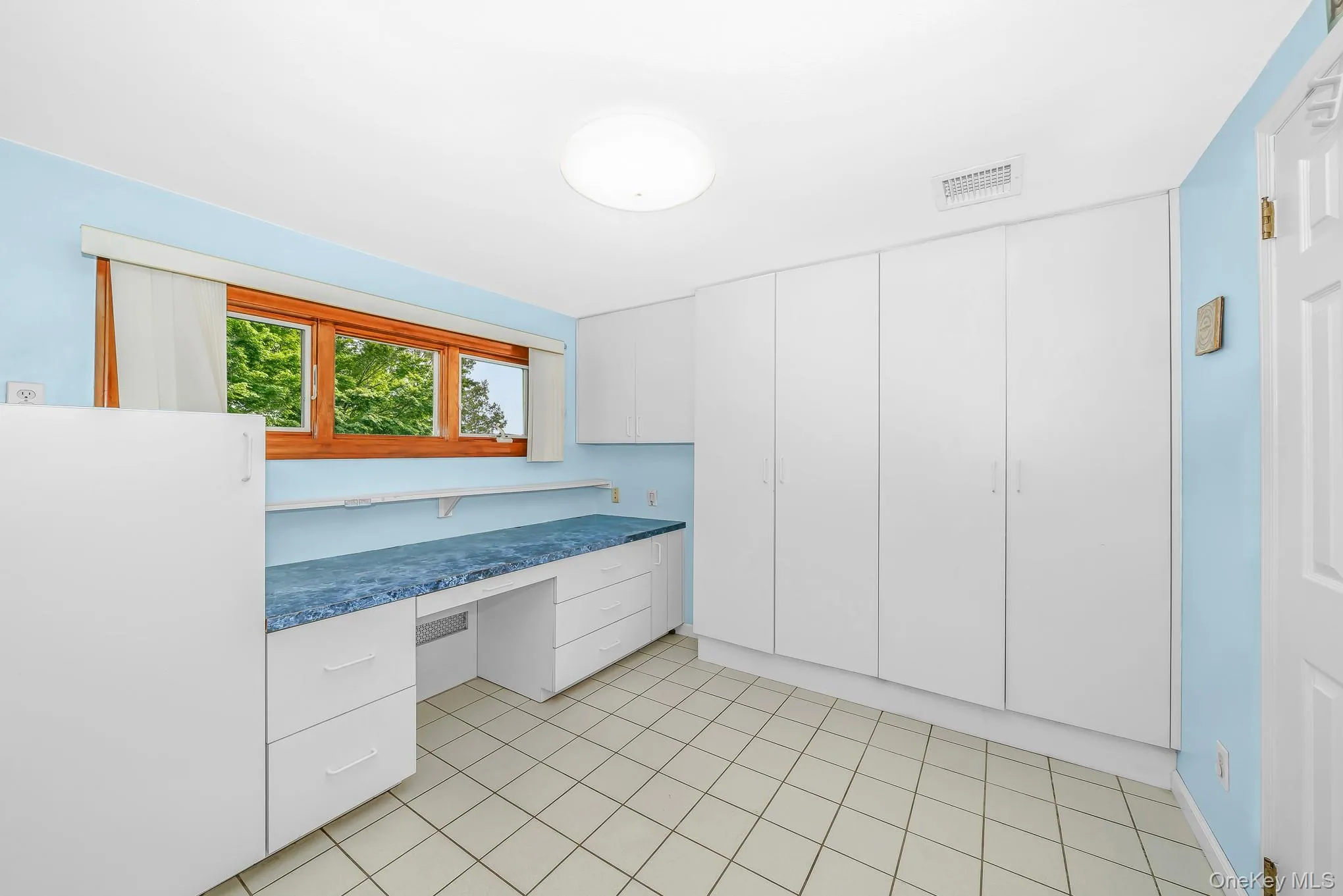 195 Albany Avenue, Oyster Bay, NY, 3 Bedrooms Bedrooms, 9 Rooms Rooms,1 BathroomBathrooms,Residential,For Rent,Albany,0,1025368 195 Albany Avenue, Oyster Bay, NY, 3 Bedrooms Bedrooms, 9 Rooms Rooms,1 BathroomBathrooms,Residential,For Rent,Albany,0,1025368