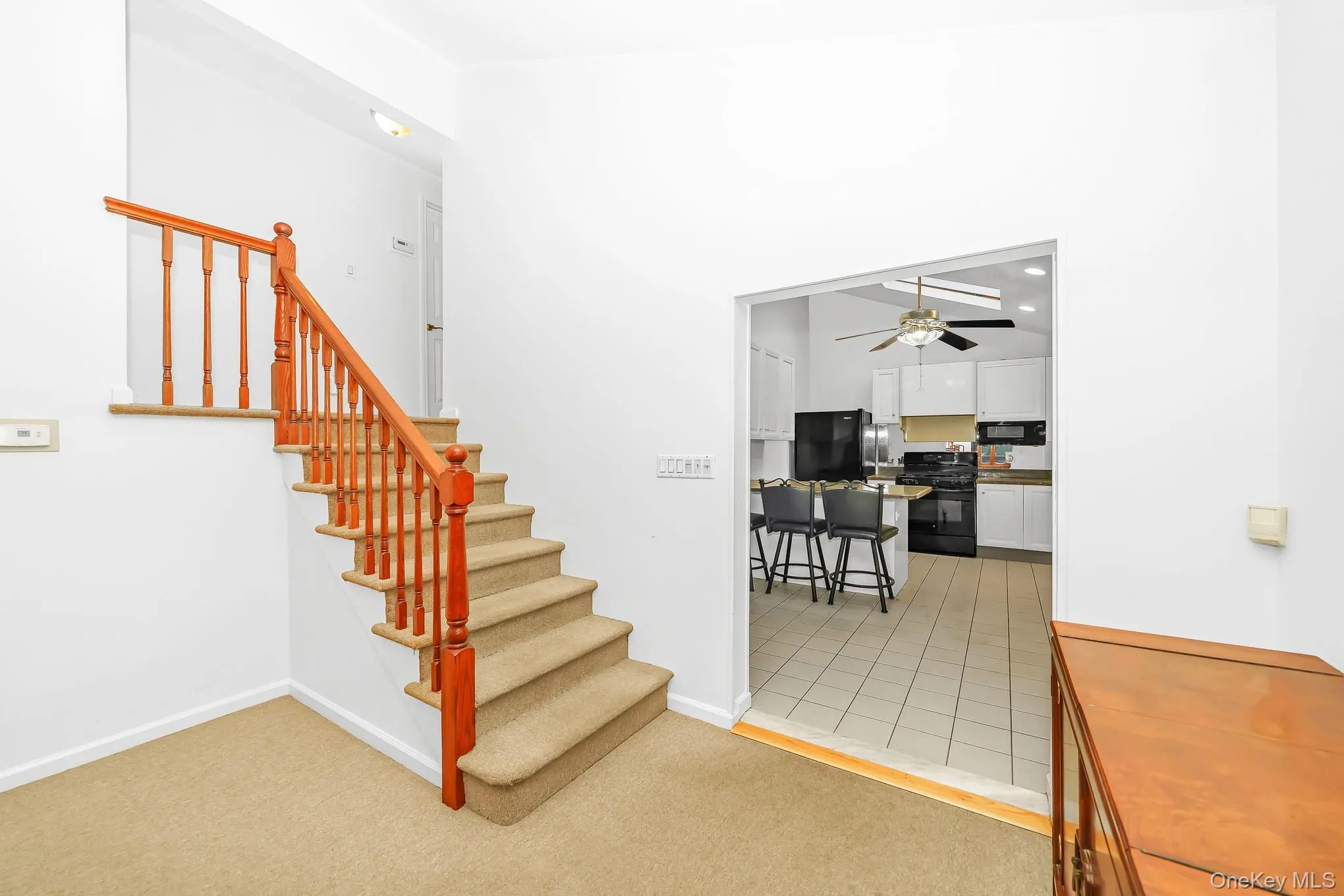195 Albany Avenue, Oyster Bay, NY, 3 Bedrooms Bedrooms, 9 Rooms Rooms,1 BathroomBathrooms,Residential,For Rent,Albany,0,1025368 195 Albany Avenue, Oyster Bay, NY, 3 Bedrooms Bedrooms, 9 Rooms Rooms,1 BathroomBathrooms,Residential,For Rent,Albany,0,1025368