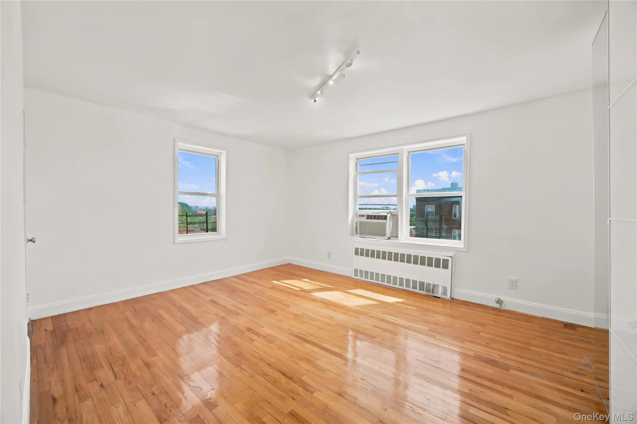 72-10 112 Street, New York, NY, 2 Bedrooms Bedrooms, 5 Rooms Rooms,2 BathroomsBathrooms,Residential,For Rent,112,0,1025371 72-10 112 Street, New York, NY, 2 Bedrooms Bedrooms, 5 Rooms Rooms,2 BathroomsBathrooms,Residential,For Rent,112,0,1025371