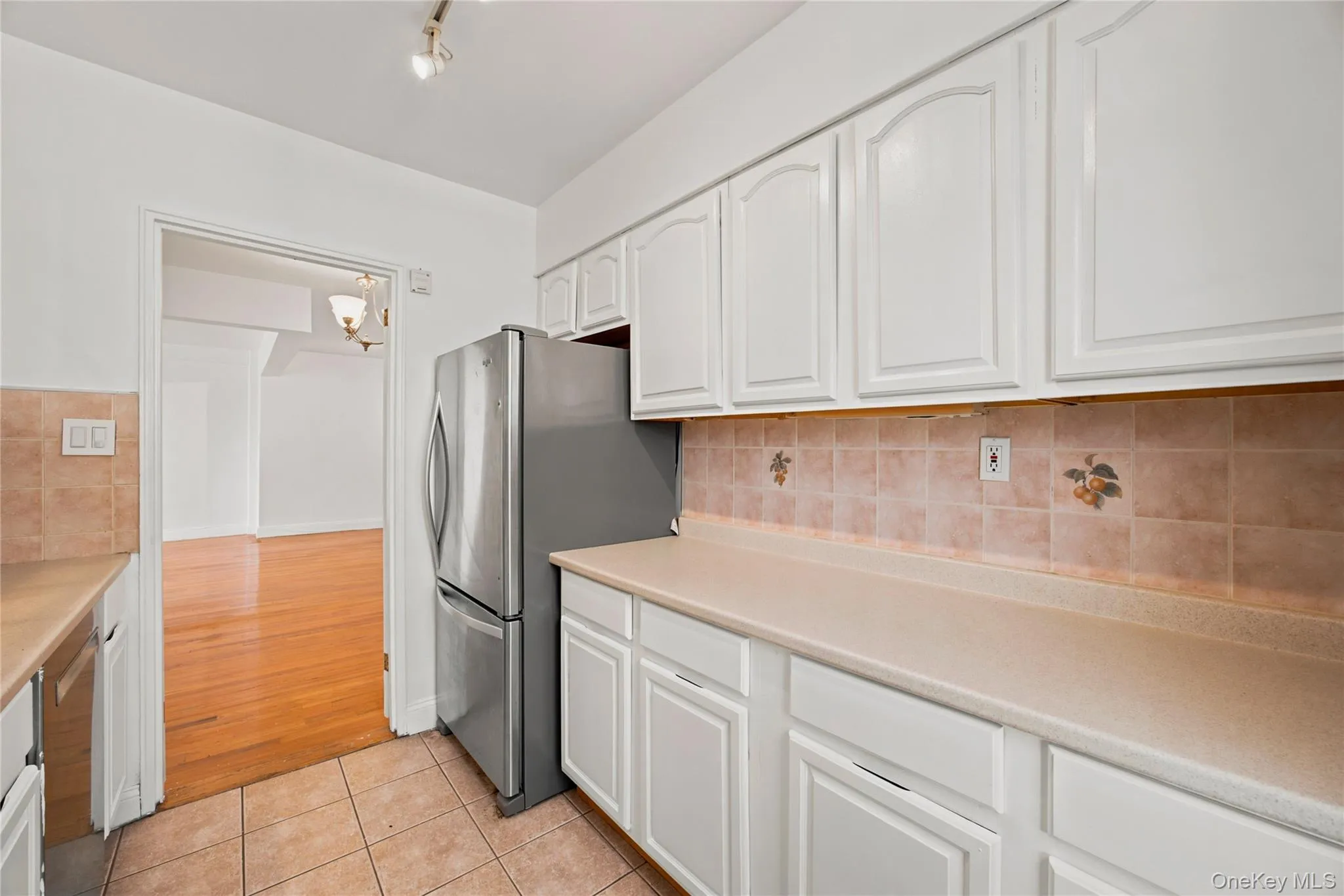 72-10 112 Street, New York, NY, 2 Bedrooms Bedrooms, 5 Rooms Rooms,2 BathroomsBathrooms,Residential,For Rent,112,0,1025371 72-10 112 Street, New York, NY, 2 Bedrooms Bedrooms, 5 Rooms Rooms,2 BathroomsBathrooms,Residential,For Rent,112,0,1025371