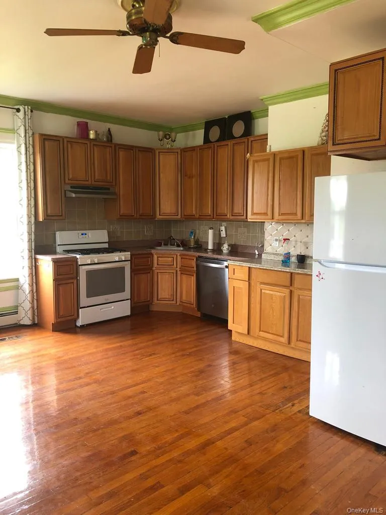 65 Juliet Drive, Warwick (town), NY, 10 Bedrooms Bedrooms, 18 Rooms Rooms,9 BathroomsBathrooms,Residential,For Rent,Juliet,0,1025375 65 Juliet Drive, Warwick (town), NY, 10 Bedrooms Bedrooms, 18 Rooms Rooms,9 BathroomsBathrooms,Residential,For Rent,Juliet,0,1025375