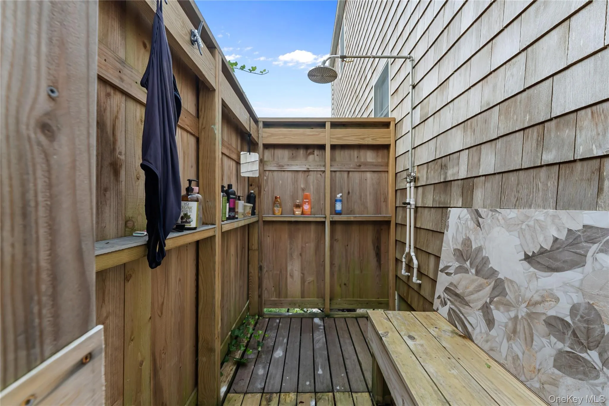 36 Argonne Road, Southampton, NY, 3 Bedrooms Bedrooms, 8 Rooms Rooms,2 BathroomsBathrooms,Residential,For Rent,Argonne,0,1025378 36 Argonne Road, Southampton, NY, 3 Bedrooms Bedrooms, 8 Rooms Rooms,2 BathroomsBathrooms,Residential,For Rent,Argonne,0,1025378