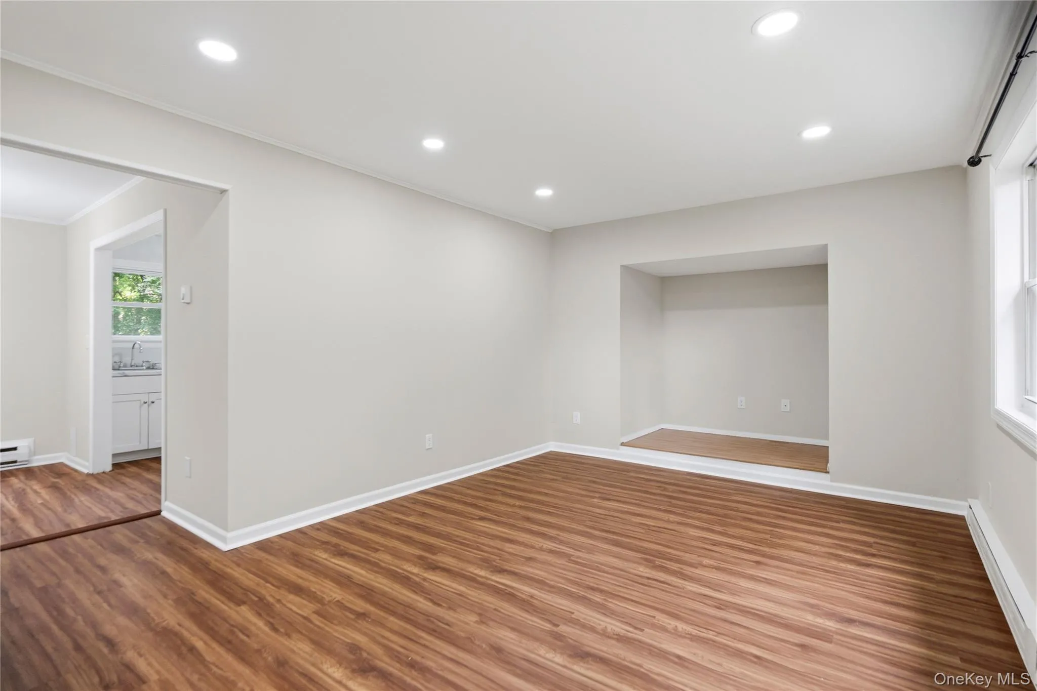 3 Aspen Road, Brookhaven, NY, 3 Bedrooms Bedrooms, 6 Rooms Rooms,1 BathroomBathrooms,Residential,For Rent,Aspen,0,1025381 3 Aspen Road, Brookhaven, NY, 3 Bedrooms Bedrooms, 6 Rooms Rooms,1 BathroomBathrooms,Residential,For Rent,Aspen,0,1025381