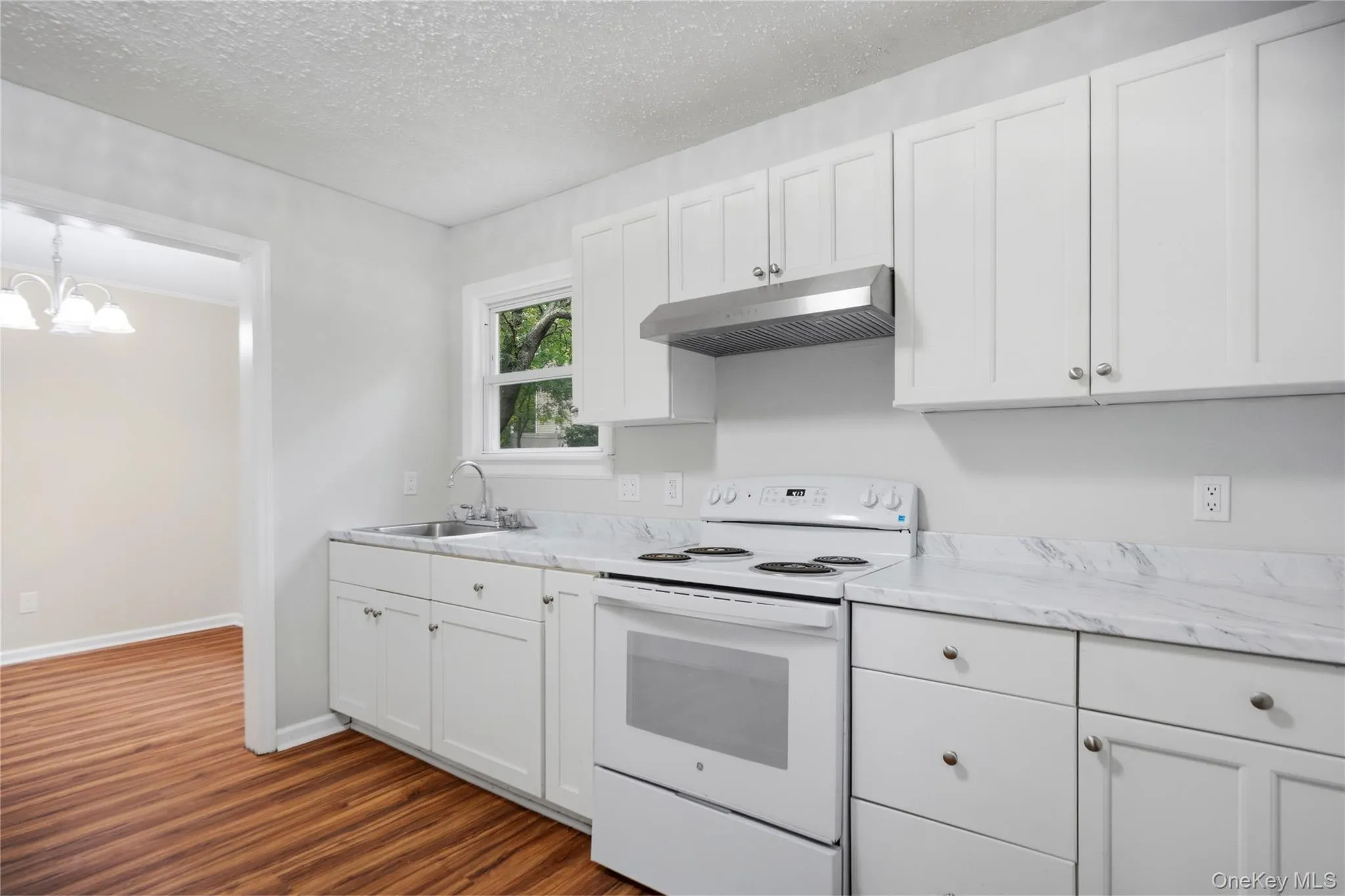 3 Aspen Road, Brookhaven, NY, 3 Bedrooms Bedrooms, 6 Rooms Rooms,1 BathroomBathrooms,Residential,For Rent,Aspen,0,1025381 3 Aspen Road, Brookhaven, NY, 3 Bedrooms Bedrooms, 6 Rooms Rooms,1 BathroomBathrooms,Residential,For Rent,Aspen,0,1025381