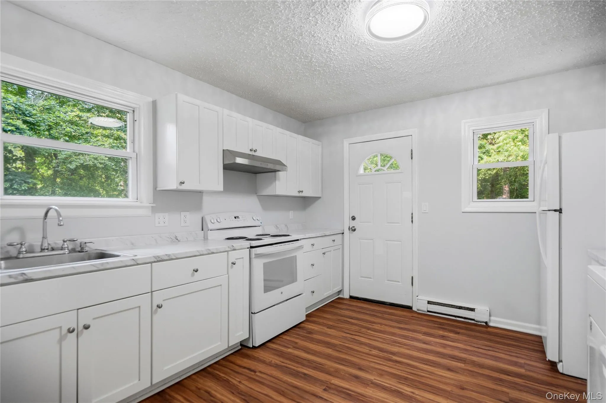 3 Aspen Road, Brookhaven, NY, 3 Bedrooms Bedrooms, 6 Rooms Rooms,1 BathroomBathrooms,Residential,For Rent,Aspen,0,1025381 3 Aspen Road, Brookhaven, NY, 3 Bedrooms Bedrooms, 6 Rooms Rooms,1 BathroomBathrooms,Residential,For Rent,Aspen,0,1025381