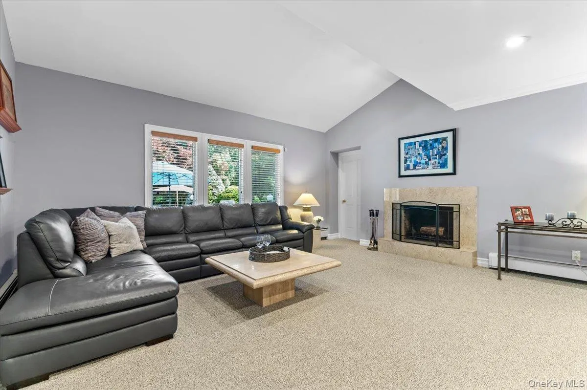 76 Wildwood Drive, Huntington, NY, 6 Bedrooms Bedrooms, 12 Rooms Rooms,3 BathroomsBathrooms,Residential,For Rent,Wildwood,0,1025383 76 Wildwood Drive, Huntington, NY, 6 Bedrooms Bedrooms, 12 Rooms Rooms,3 BathroomsBathrooms,Residential,For Rent,Wildwood,0,1025383
