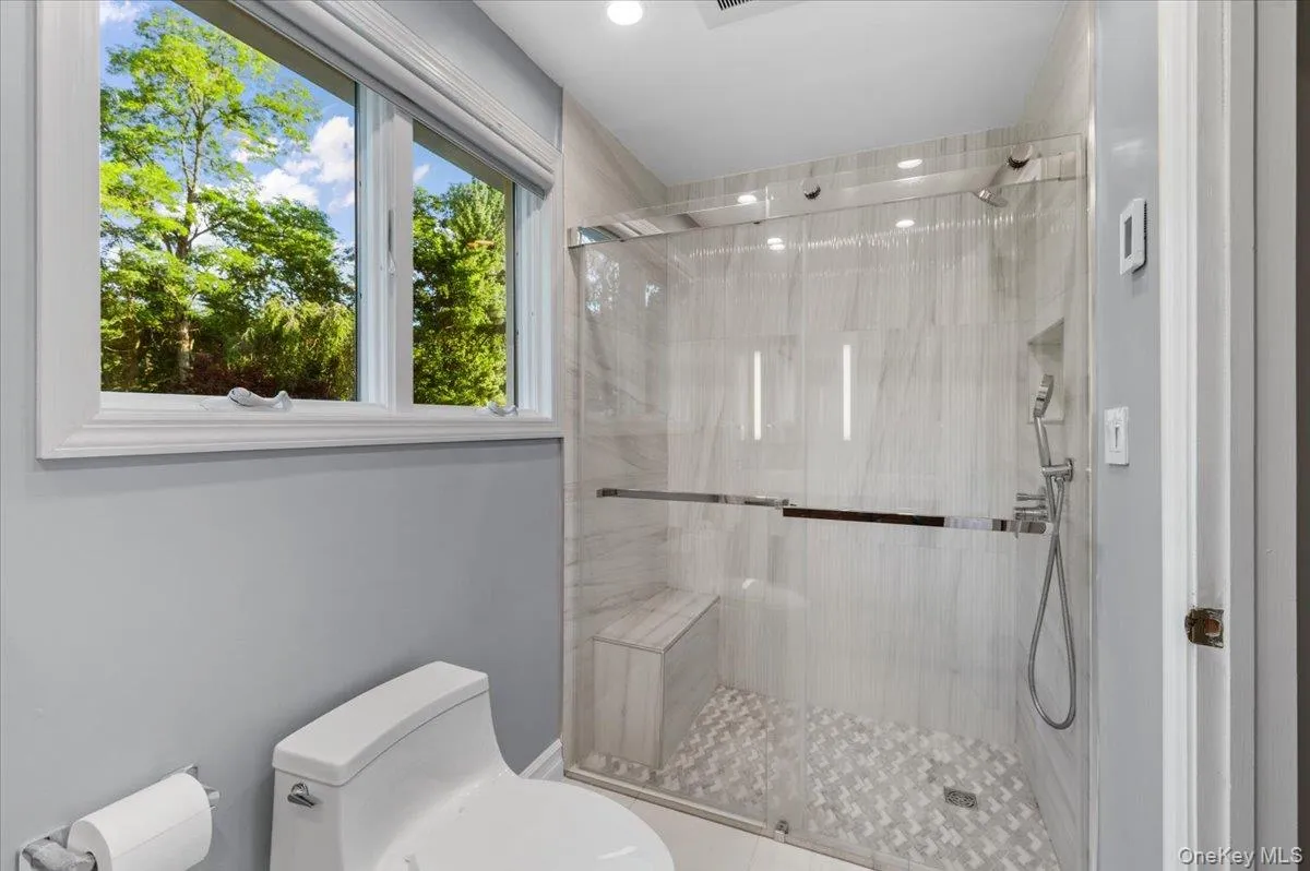 76 Wildwood Drive, Huntington, NY, 6 Bedrooms Bedrooms, 12 Rooms Rooms,3 BathroomsBathrooms,Residential,For Rent,Wildwood,0,1025383 76 Wildwood Drive, Huntington, NY, 6 Bedrooms Bedrooms, 12 Rooms Rooms,3 BathroomsBathrooms,Residential,For Rent,Wildwood,0,1025383