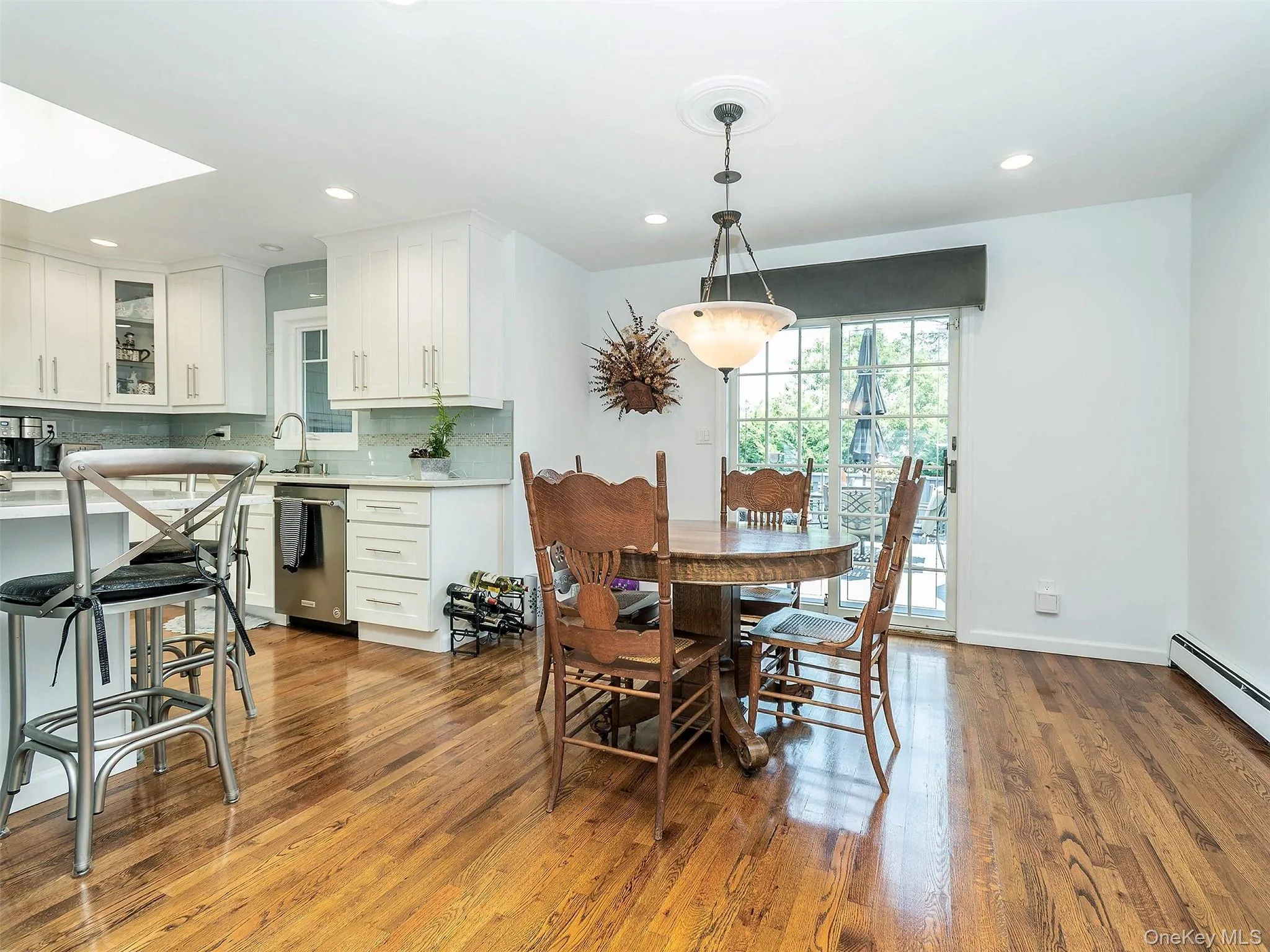 2923 Len Drive, Hempstead, NY, 4 Bedrooms Bedrooms, 6 Rooms Rooms,2 BathroomsBathrooms,Residential,For Rent,Len,0,1025387 2923 Len Drive, Hempstead, NY, 4 Bedrooms Bedrooms, 6 Rooms Rooms,2 BathroomsBathrooms,Residential,For Rent,Len,0,1025387