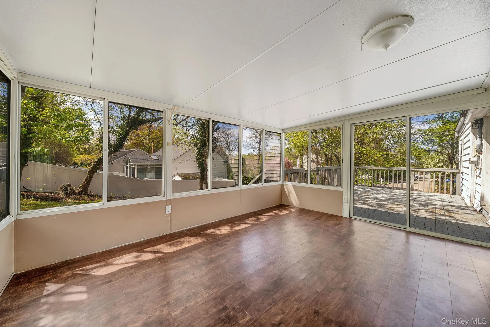 93 Maple Road, Smithtown, NY, 2 Bedrooms Bedrooms, 5 Rooms Rooms,1 BathroomBathrooms,Residential Lease,For Rent,Maple,0,1025389 93 Maple Road, Smithtown, NY, 2 Bedrooms Bedrooms, 5 Rooms Rooms,1 BathroomBathrooms,Residential Lease,For Rent,Maple,0,1025389