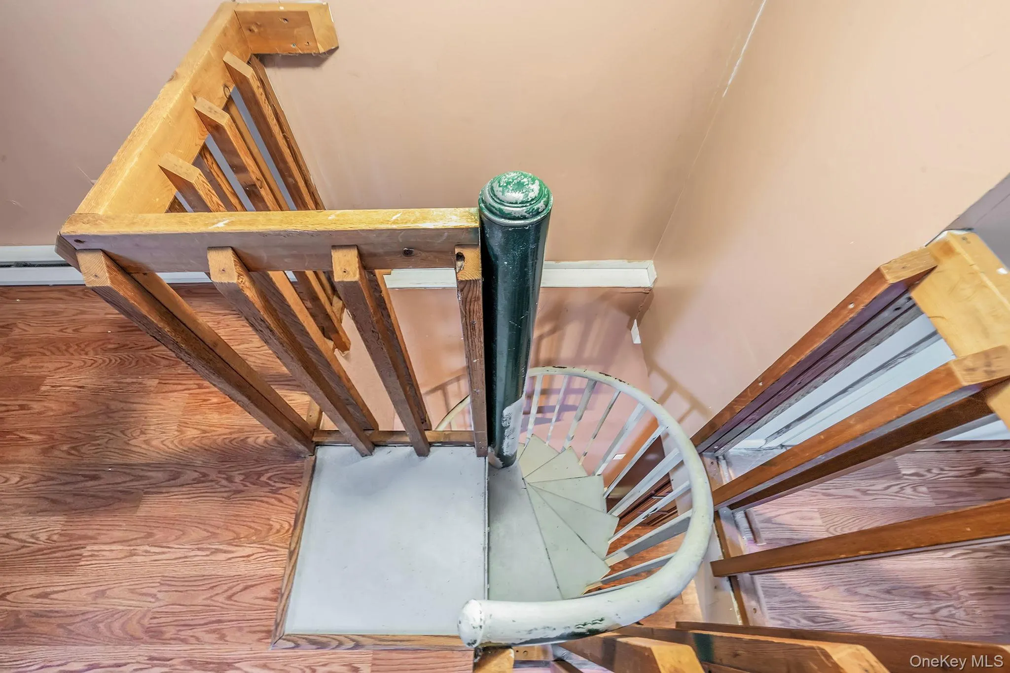 93 Maple Road, Smithtown, NY, 2 Bedrooms Bedrooms, 5 Rooms Rooms,1 BathroomBathrooms,Residential Lease,For Rent,Maple,0,1025389 93 Maple Road, Smithtown, NY, 2 Bedrooms Bedrooms, 5 Rooms Rooms,1 BathroomBathrooms,Residential Lease,For Rent,Maple,0,1025389