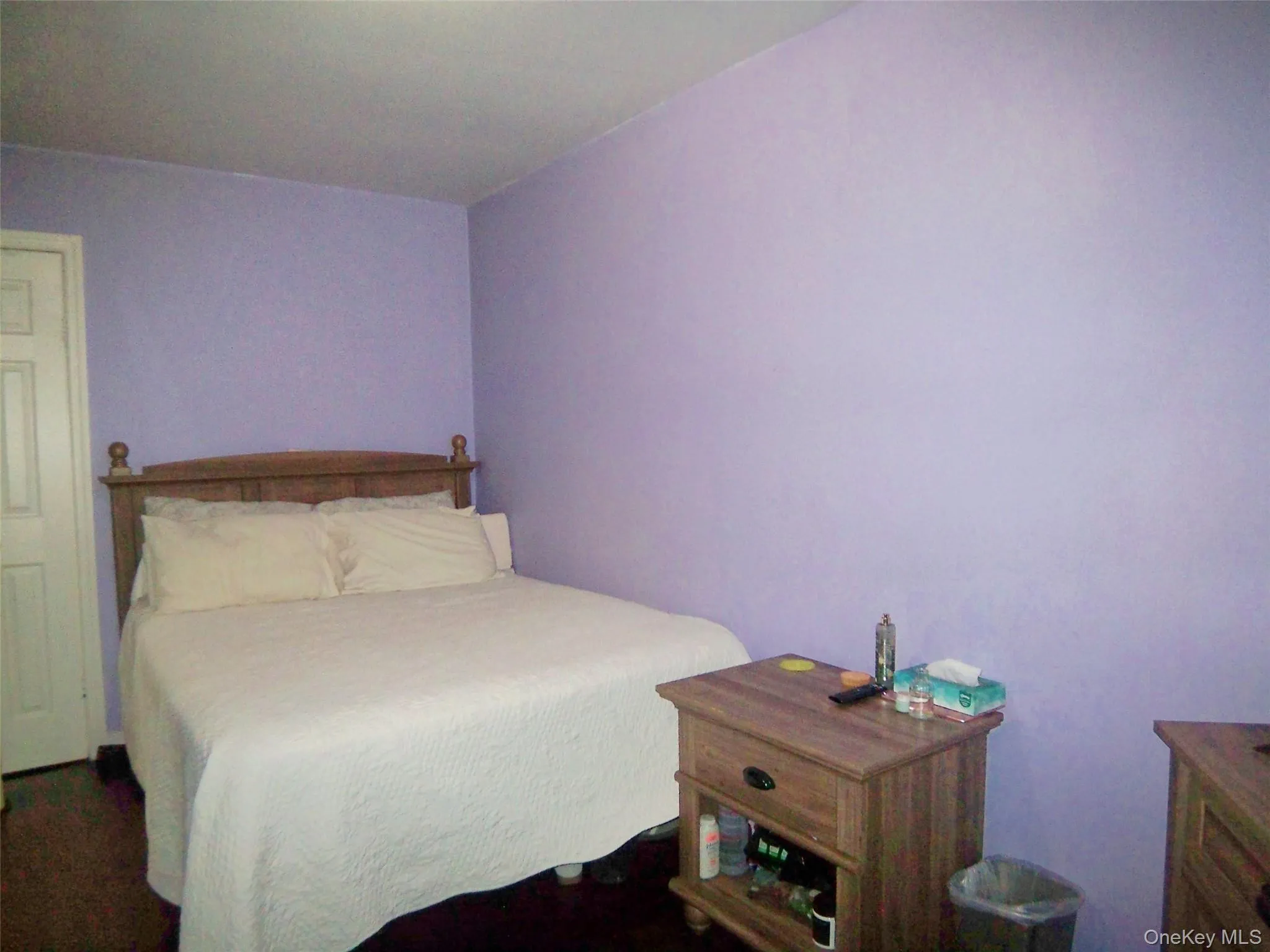 Image quality insufficient for description Image quality insufficient for description