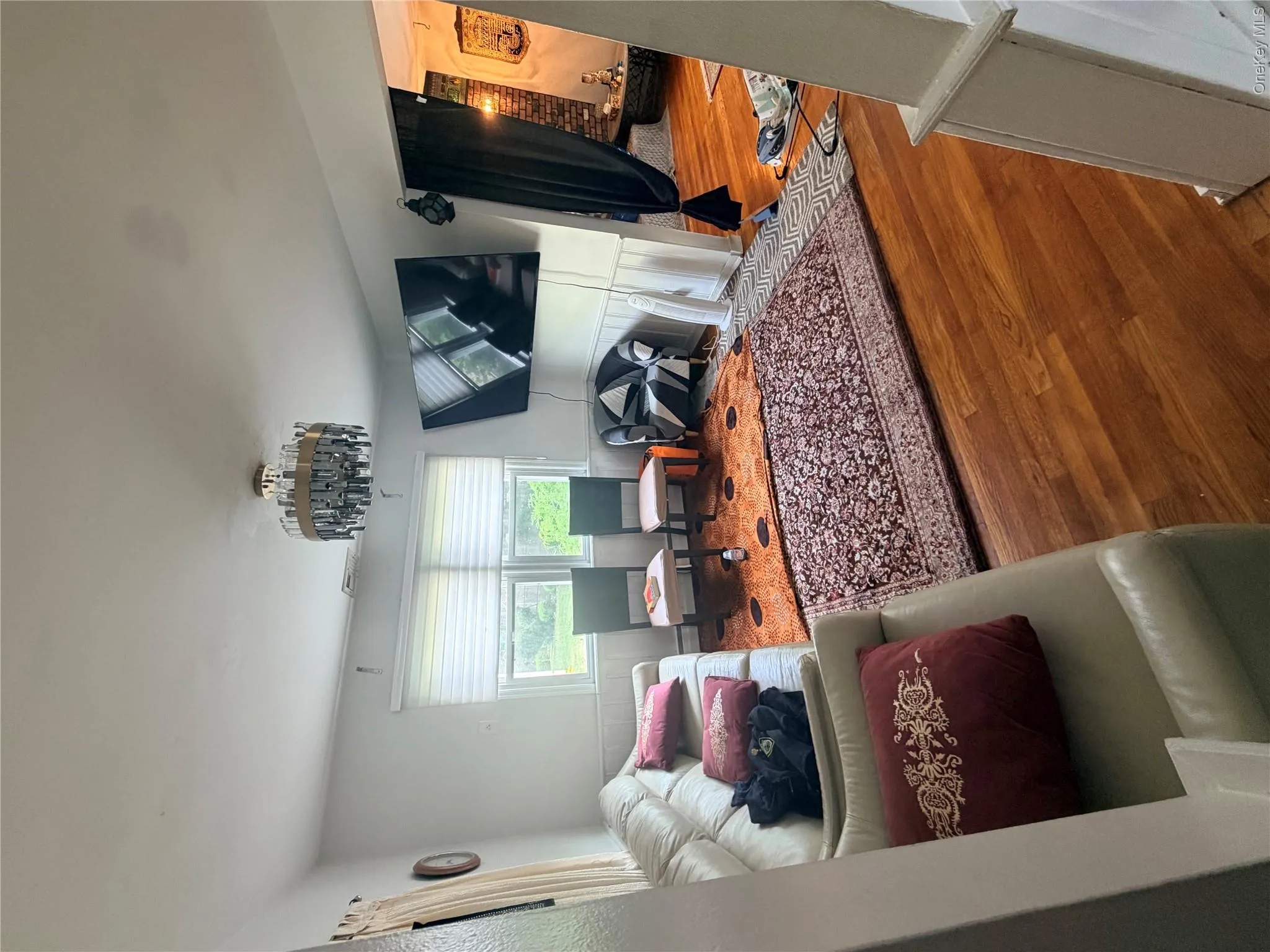 17 Main Street, Hempstead, NY, 5 Bedrooms Bedrooms, 9 Rooms Rooms,3 BathroomsBathrooms,Residential Lease,For Rent,Main,0,1025393 17 Main Street, Hempstead, NY, 5 Bedrooms Bedrooms, 9 Rooms Rooms,3 BathroomsBathrooms,Residential Lease,For Rent,Main,0,1025393