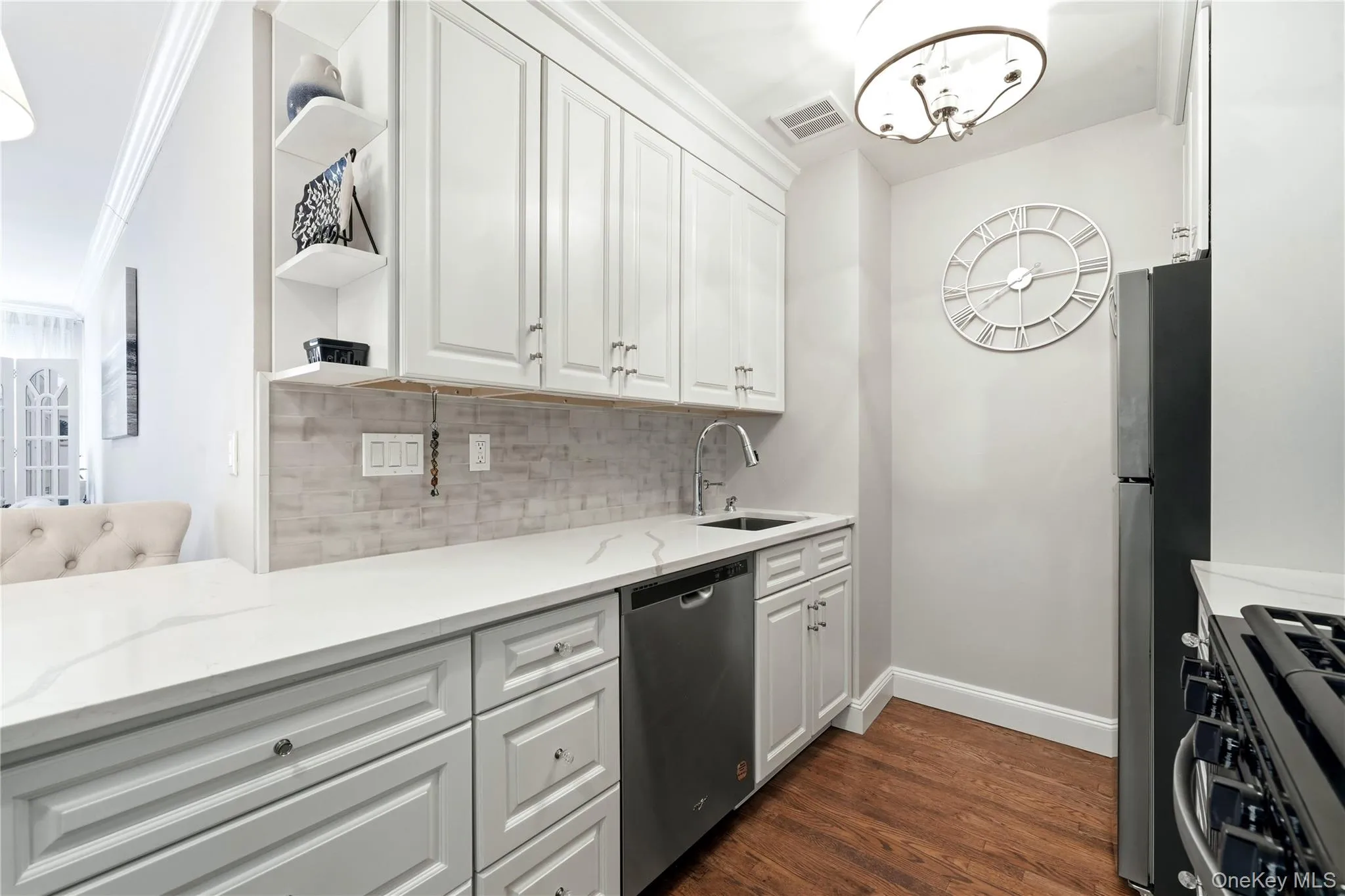 750 Shore Road, Long Beach, NY, 1 Bedroom Bedrooms, 3 Rooms Rooms,1 BathroomBathrooms,Residential,For Rent,Shore,0,1025395 750 Shore Road, Long Beach, NY, 1 Bedroom Bedrooms, 3 Rooms Rooms,1 BathroomBathrooms,Residential,For Rent,Shore,0,1025395