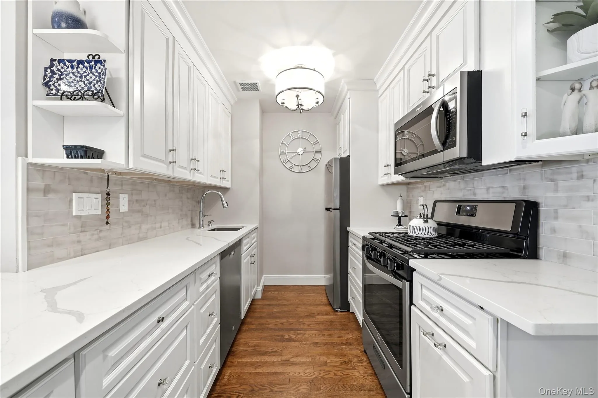 750 Shore Road, Long Beach, NY, 1 Bedroom Bedrooms, 3 Rooms Rooms,1 BathroomBathrooms,Residential,For Rent,Shore,0,1025395 750 Shore Road, Long Beach, NY, 1 Bedroom Bedrooms, 3 Rooms Rooms,1 BathroomBathrooms,Residential,For Rent,Shore,0,1025395
