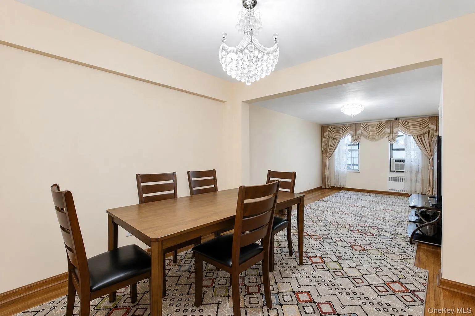 84-31 Van Wyck Expressway, New York, NY, 2 Bedrooms Bedrooms, 7 Rooms Rooms,1 BathroomBathrooms,Residential,For Rent,Van Wyck,0,1025396 84-31 Van Wyck Expressway, New York, NY, 2 Bedrooms Bedrooms, 7 Rooms Rooms,1 BathroomBathrooms,Residential,For Rent,Van Wyck,0,1025396
