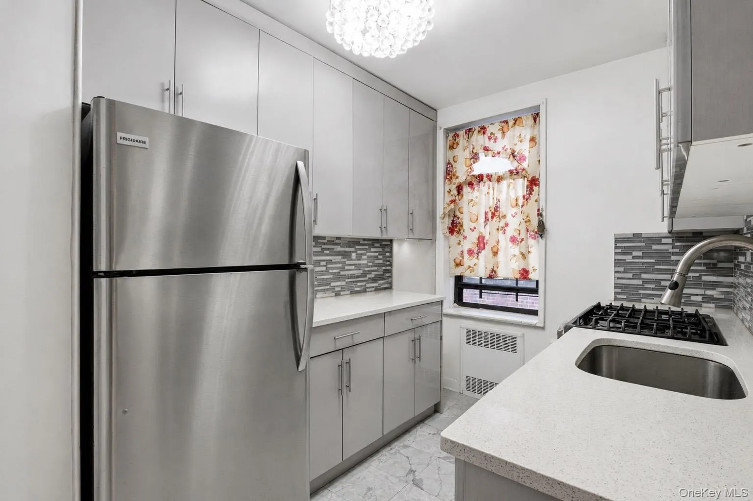 84-31 Van Wyck Expressway, New York, NY, 2 Bedrooms Bedrooms, 7 Rooms Rooms,1 BathroomBathrooms,Residential,For Rent,Van Wyck,0,1025396 84-31 Van Wyck Expressway, New York, NY, 2 Bedrooms Bedrooms, 7 Rooms Rooms,1 BathroomBathrooms,Residential,For Rent,Van Wyck,0,1025396