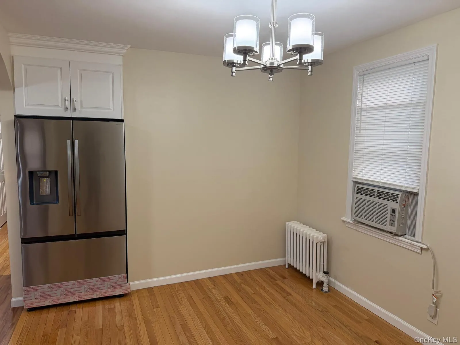 196 Hosmer Avenue, New York, NY, 2 Bedrooms Bedrooms, 8 Rooms Rooms,2 BathroomsBathrooms,Residential,For Rent,Hosmer,0,1025398 196 Hosmer Avenue, New York, NY, 2 Bedrooms Bedrooms, 8 Rooms Rooms,2 BathroomsBathrooms,Residential,For Rent,Hosmer,0,1025398