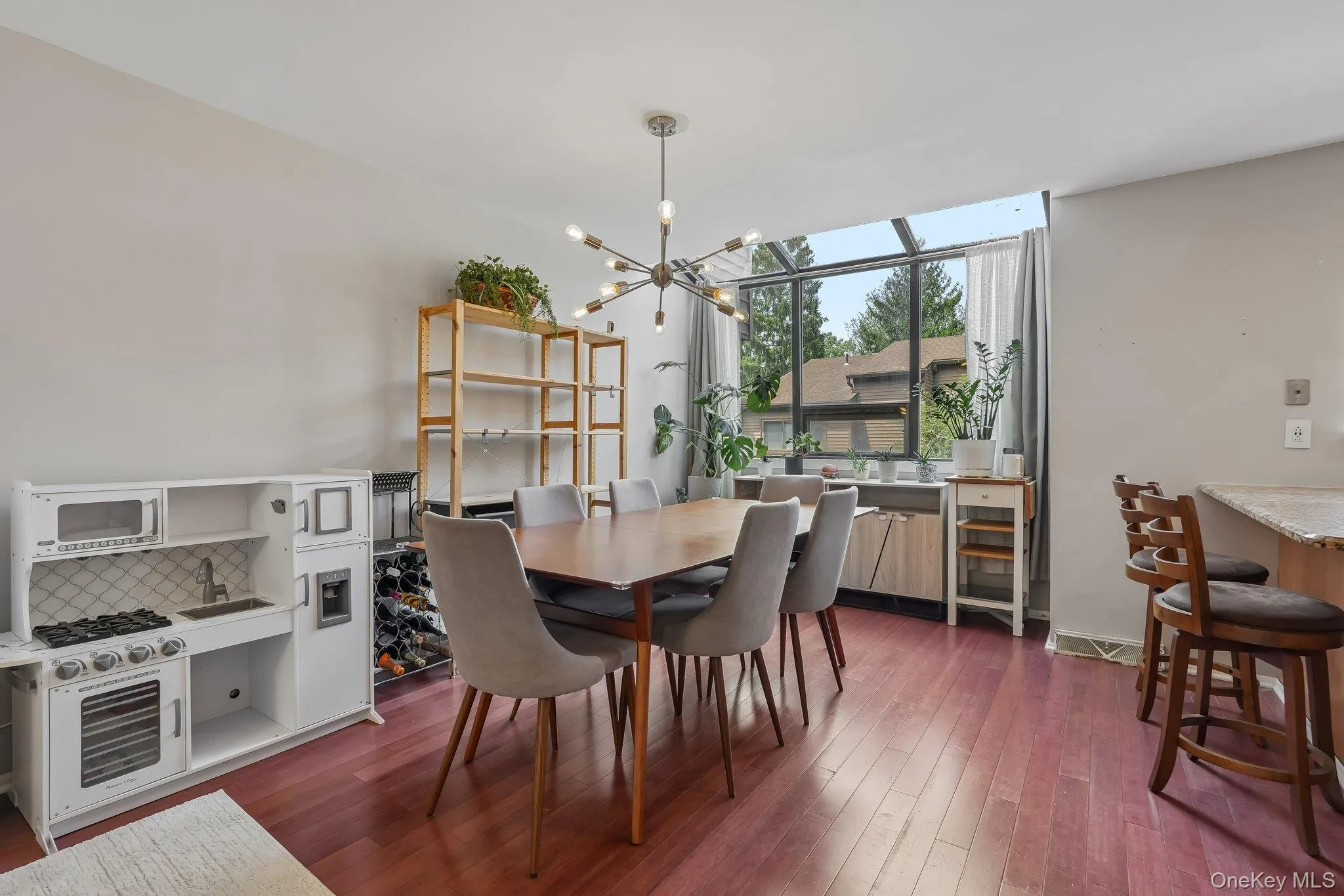 42 Tulip Court, Clarkstown, NY, 2 Bedrooms Bedrooms, 6 Rooms Rooms,2 BathroomsBathrooms,Residential,For Rent,Tulip,0,1025399 42 Tulip Court, Clarkstown, NY, 2 Bedrooms Bedrooms, 6 Rooms Rooms,2 BathroomsBathrooms,Residential,For Rent,Tulip,0,1025399