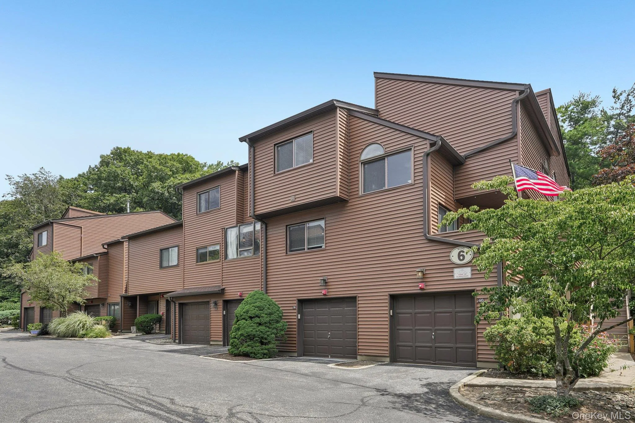 42 Tulip Court, Clarkstown, NY, 2 Bedrooms Bedrooms, 6 Rooms Rooms,2 BathroomsBathrooms,Residential,For Rent,Tulip,0,1025399 42 Tulip Court, Clarkstown, NY, 2 Bedrooms Bedrooms, 6 Rooms Rooms,2 BathroomsBathrooms,Residential,For Rent,Tulip,0,1025399