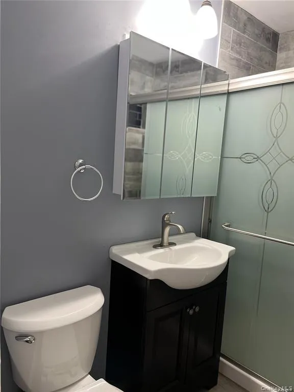 1069 Fenwood Drive, Hempstead, NY, 1 Bedroom Bedrooms, 3 Rooms Rooms,1 BathroomBathrooms,Residential Lease,For Rent,Fenwood,0,1025402 1069 Fenwood Drive, Hempstead, NY, 1 Bedroom Bedrooms, 3 Rooms Rooms,1 BathroomBathrooms,Residential Lease,For Rent,Fenwood,0,1025402
