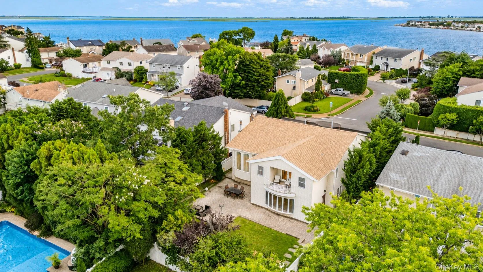 3153 Lee Place, Hempstead, NY, 6 Bedrooms Bedrooms, 10 Rooms Rooms,4 BathroomsBathrooms,Residential,For Rent,Lee,0,1025403 3153 Lee Place, Hempstead, NY, 6 Bedrooms Bedrooms, 10 Rooms Rooms,4 BathroomsBathrooms,Residential,For Rent,Lee,0,1025403
