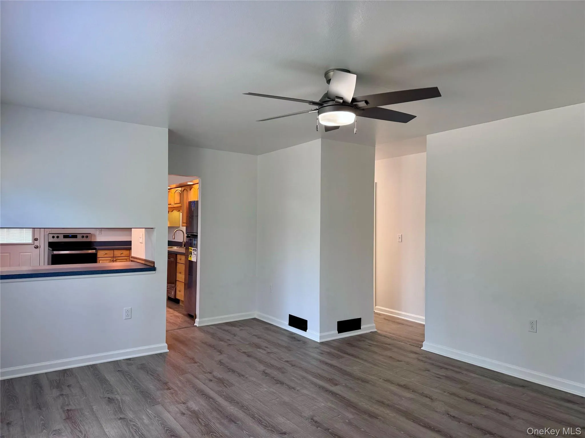 1 Center Road, Rosendale, NY, 3 Bedrooms Bedrooms, 5 Rooms Rooms,1 BathroomBathrooms,Residential Lease,For Rent,Center,0,1025404 1 Center Road, Rosendale, NY, 3 Bedrooms Bedrooms, 5 Rooms Rooms,1 BathroomBathrooms,Residential Lease,For Rent,Center,0,1025404