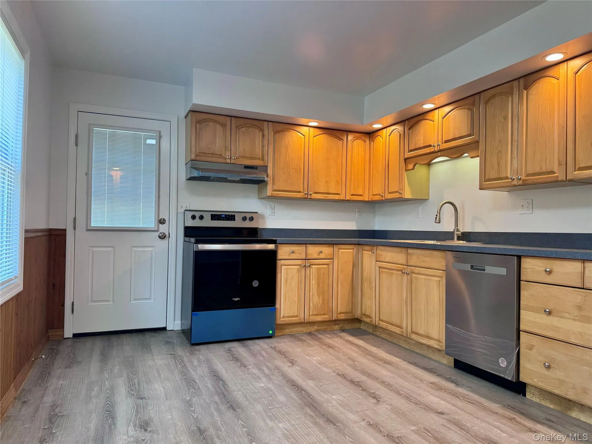 1 Center Road, Rosendale, NY, 3 Bedrooms Bedrooms, 5 Rooms Rooms,1 BathroomBathrooms,Residential Lease,For Rent,Center,0,1025404 1 Center Road, Rosendale, NY, 3 Bedrooms Bedrooms, 5 Rooms Rooms,1 BathroomBathrooms,Residential Lease,For Rent,Center,0,1025404
