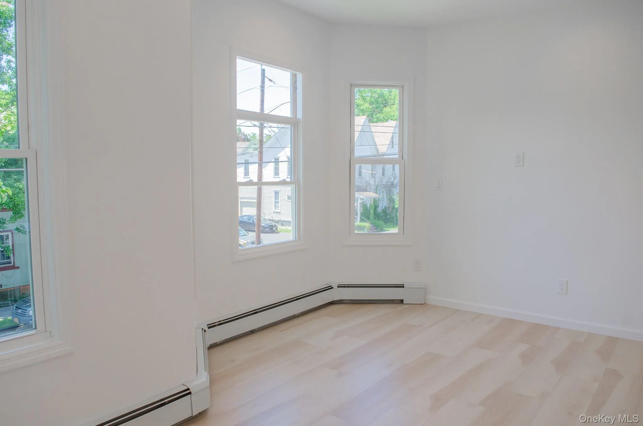 144 Saint James Street, Kingston, NY, 1 Bedroom Bedrooms, 4 Rooms Rooms,1 BathroomBathrooms,Residential Lease,For Rent,Saint James,0,1025407 144 Saint James Street, Kingston, NY, 1 Bedroom Bedrooms, 4 Rooms Rooms,1 BathroomBathrooms,Residential Lease,For Rent,Saint James,0,1025407