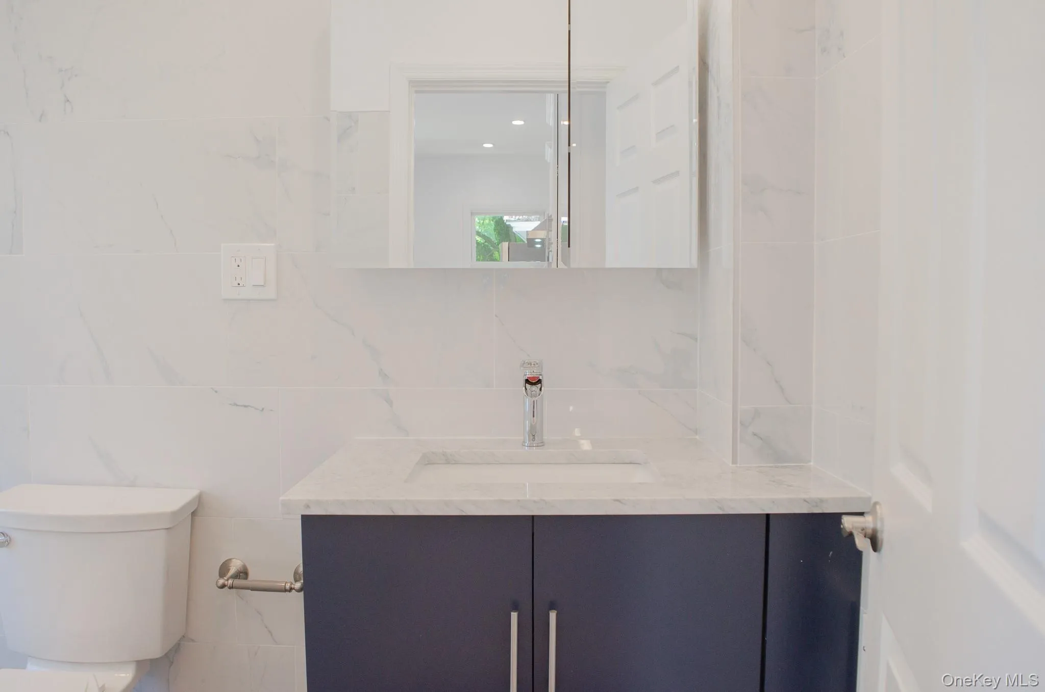 144 Saint James Street, Kingston, NY, 1 Bedroom Bedrooms, 4 Rooms Rooms,1 BathroomBathrooms,Residential Lease,For Rent,Saint James,0,1025407 144 Saint James Street, Kingston, NY, 1 Bedroom Bedrooms, 4 Rooms Rooms,1 BathroomBathrooms,Residential Lease,For Rent,Saint James,0,1025407