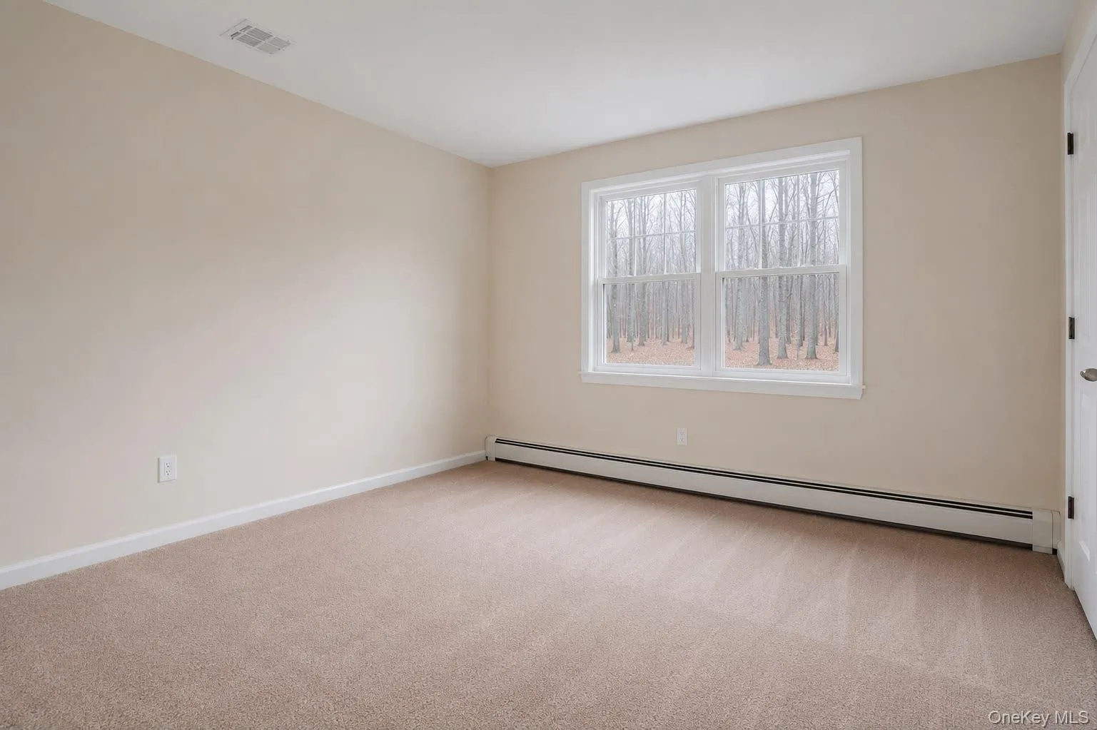25 Round Hill Road, Blooming Grove, NY, 4 Bedrooms Bedrooms, 9 Rooms Rooms,2 BathroomsBathrooms,Residential Lease,For Rent,Round Hill,0,1025409 25 Round Hill Road, Blooming Grove, NY, 4 Bedrooms Bedrooms, 9 Rooms Rooms,2 BathroomsBathrooms,Residential Lease,For Rent,Round Hill,0,1025409